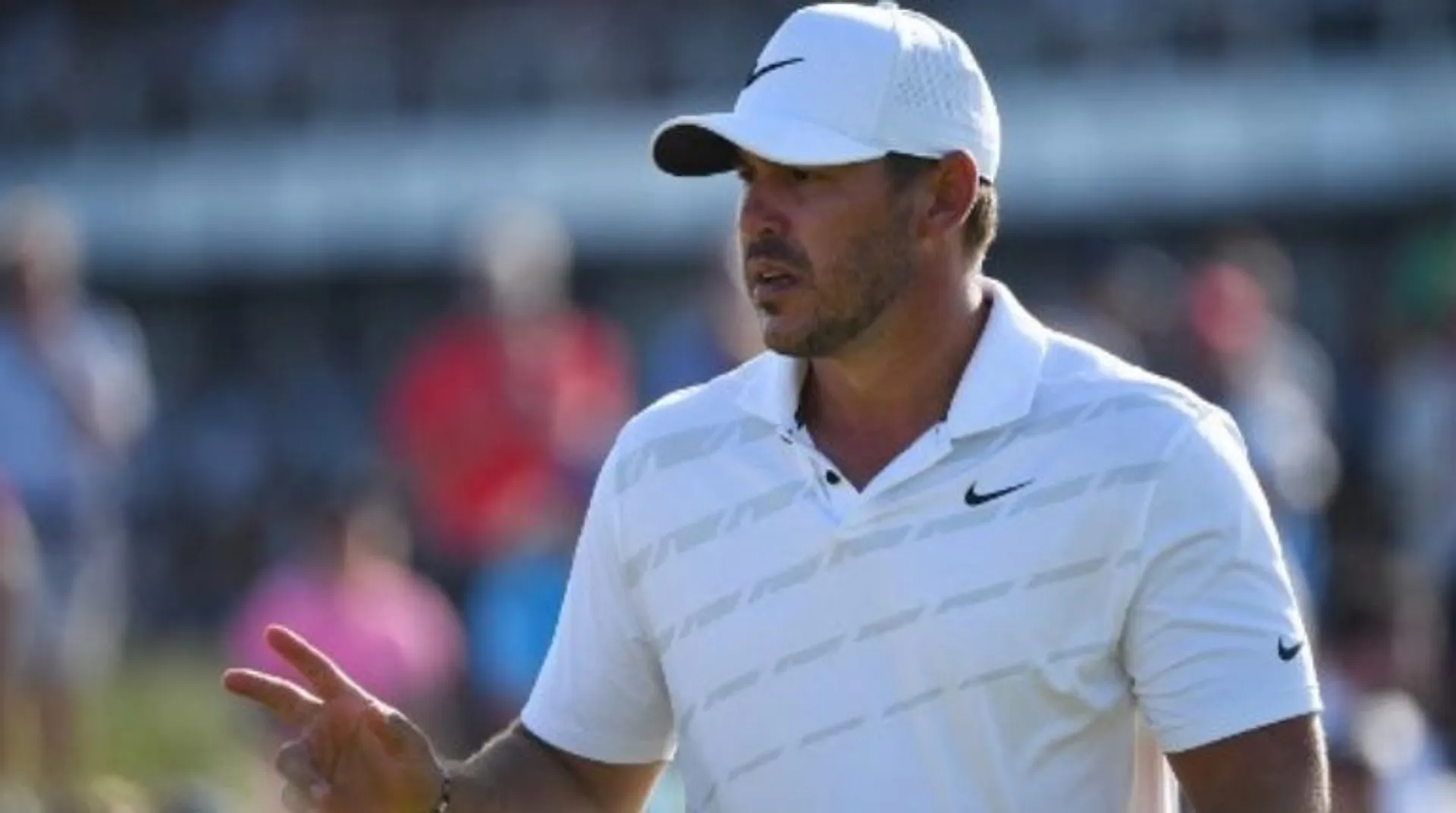 BrooksÂ Koepka pulls out of Tour Championship after hurting wrist