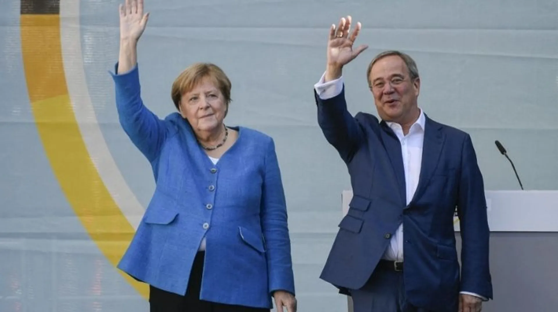 Germany elections: Angela Merkel makes final push for successor in Germany's knife-edge polls