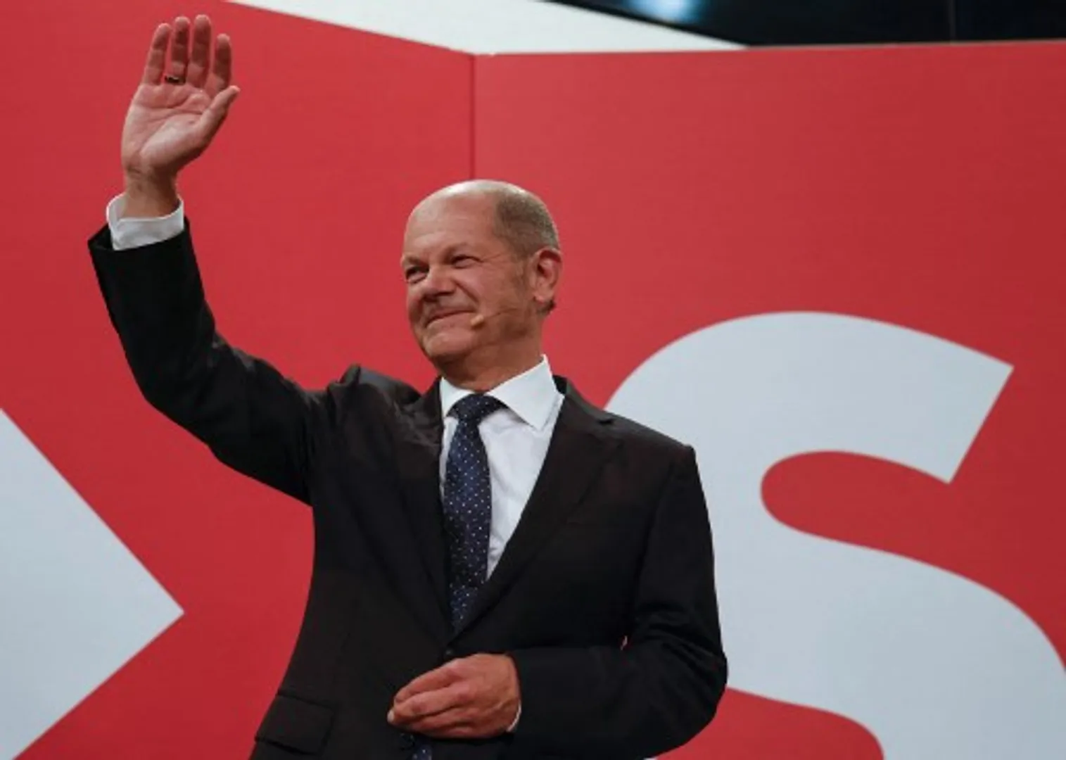 German elections: SPD registers narrow victory over CDU-CSU alliance; coalition likely