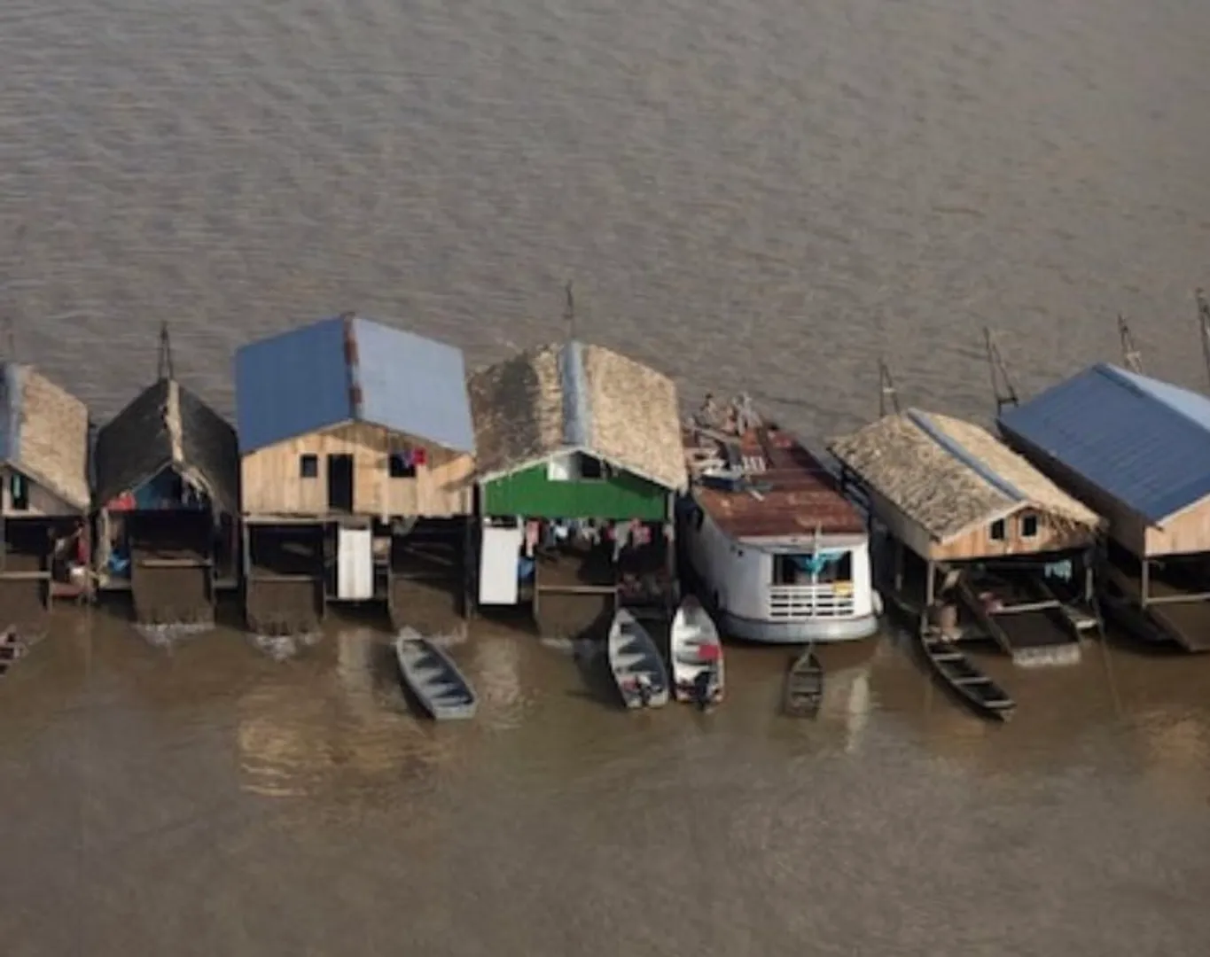 'An epidemic in Amazon': Gold rush attracts hundreds of dredging rafts to Amazon river