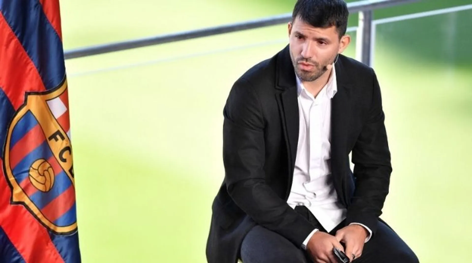 Barcelona striker Sergio Aguero announces retirement from football due to heart problems - WATCH