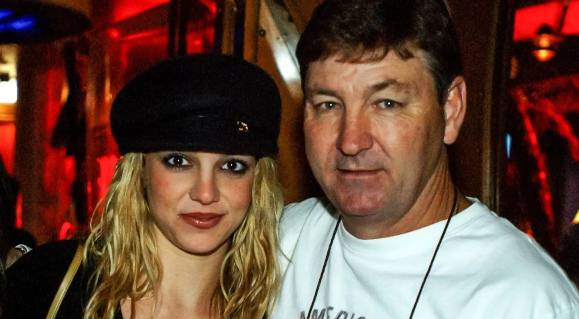 Britney Spears' lawyer slams singer's father over legal fees demand
