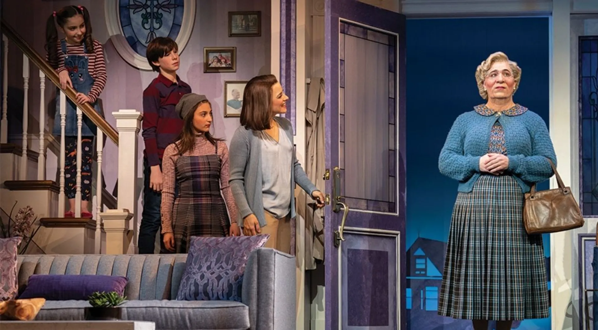 âMrs. Doubtfireâ on Broadway is pausing to avoid closing