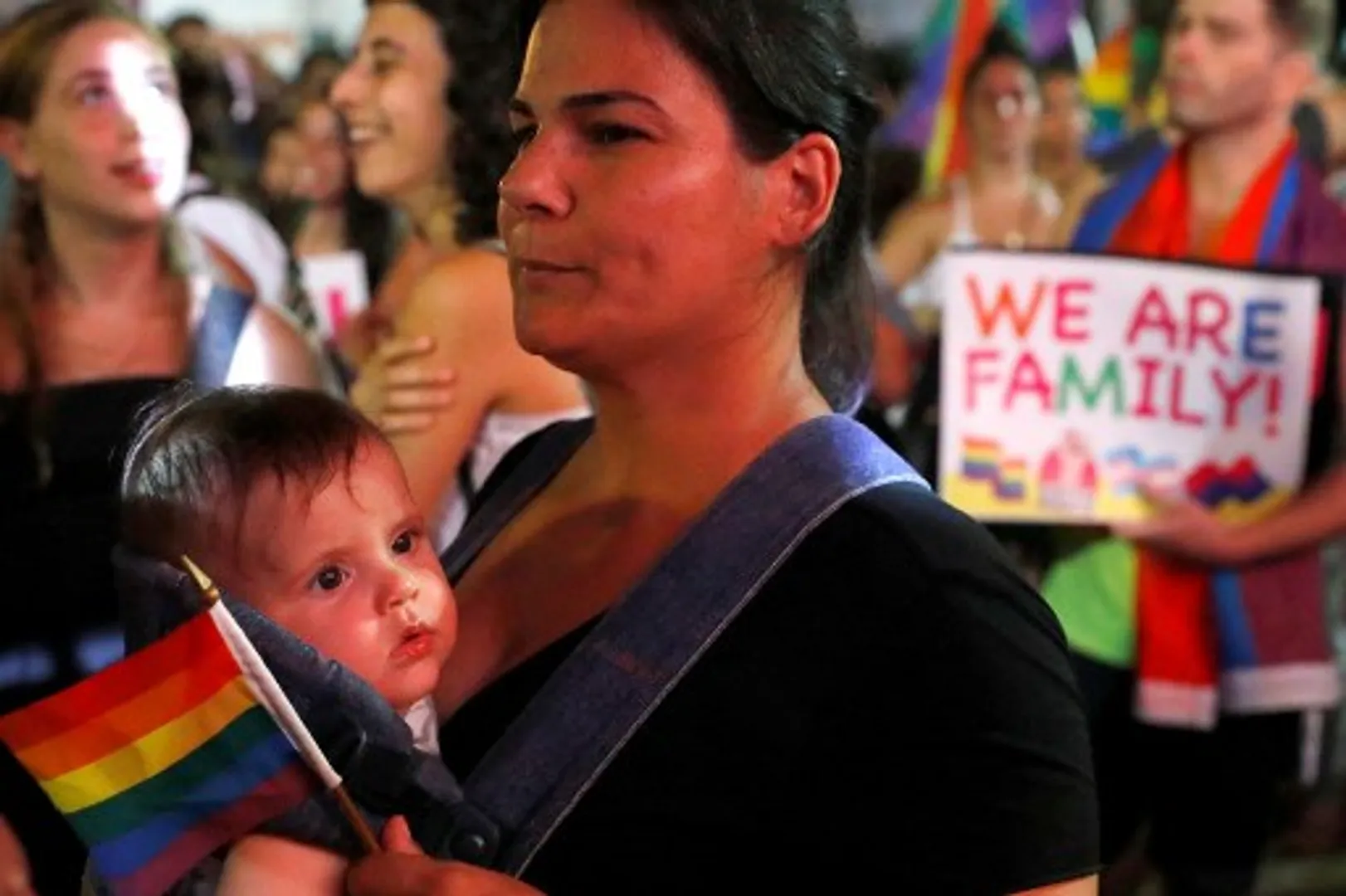 'Historic dayâ: Same-sex couples, single men can now opt for surrogacy from next week in Israel