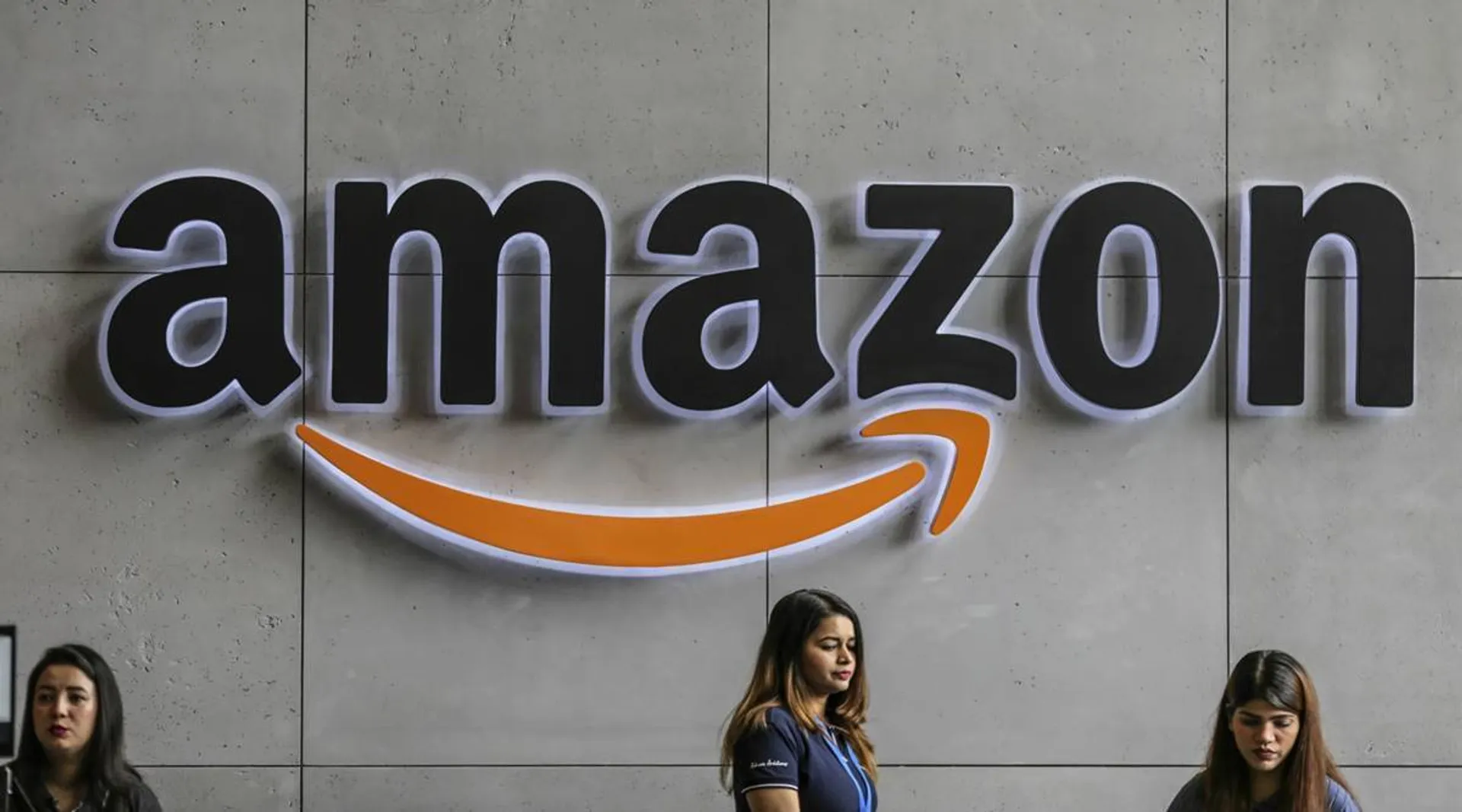 Amazon's new union demands company start bargaining in early May