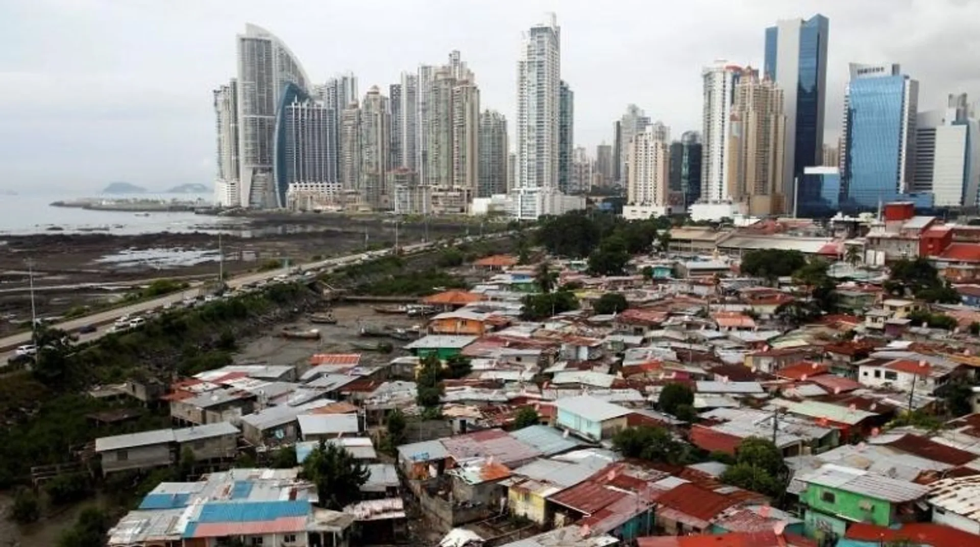 Letting economic inequality flourish in a nation can turn its citizens unhappy, says study Â 