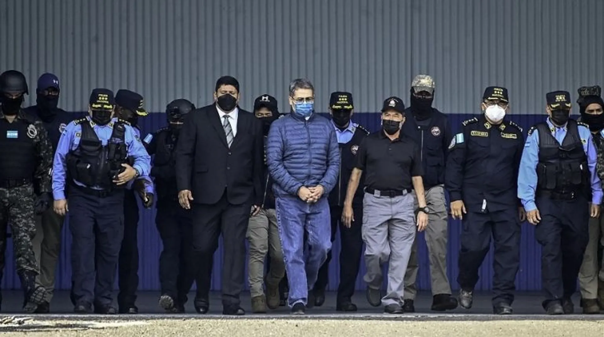 Morning news brief: Koreas making efforts to improve relations, ex-Honduran prez extradited to US and more
