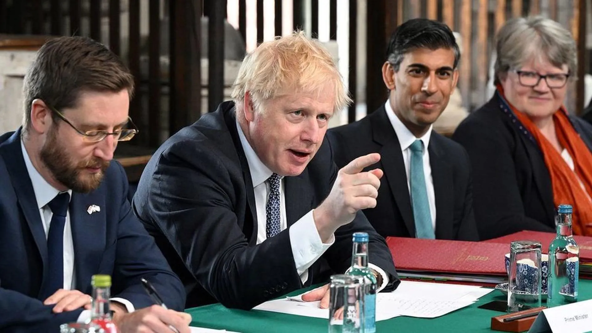 UK PM Boris Johnson orders ministers to cut 91,000 civil service jobs