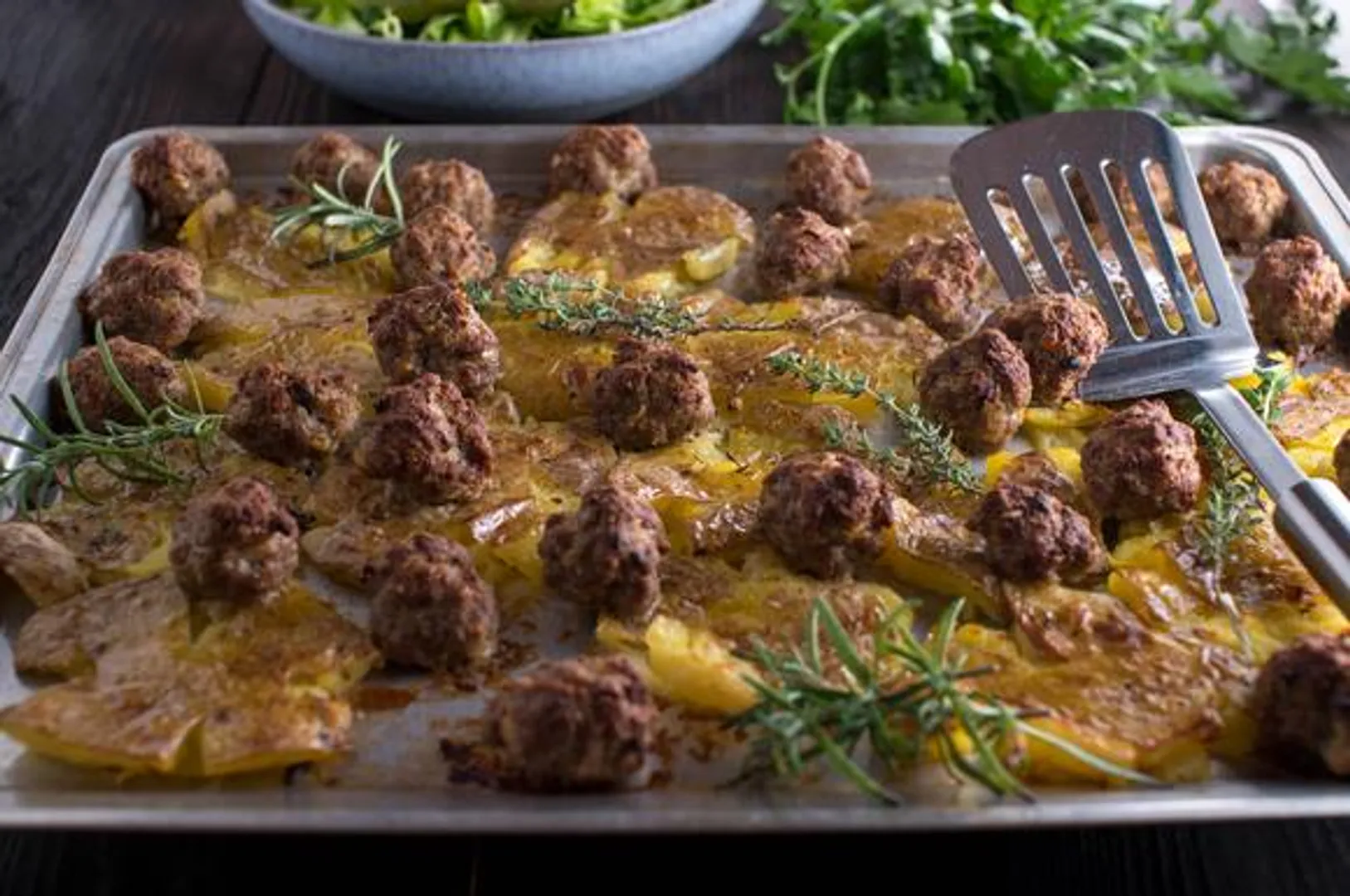 Sweden's dilemma: To feed or to not feed guests