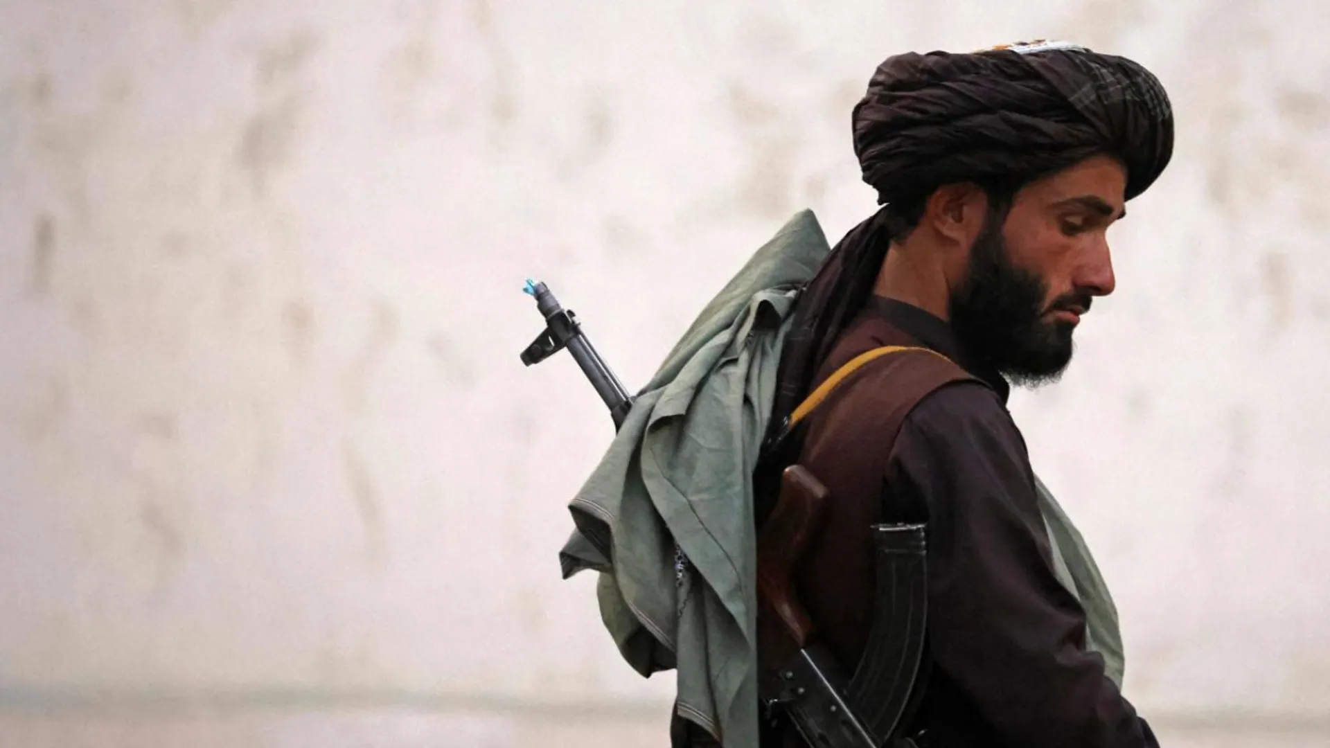 Citizens demand to free artists arrested in Pakistan who fled Taliban rule in Afghanistan