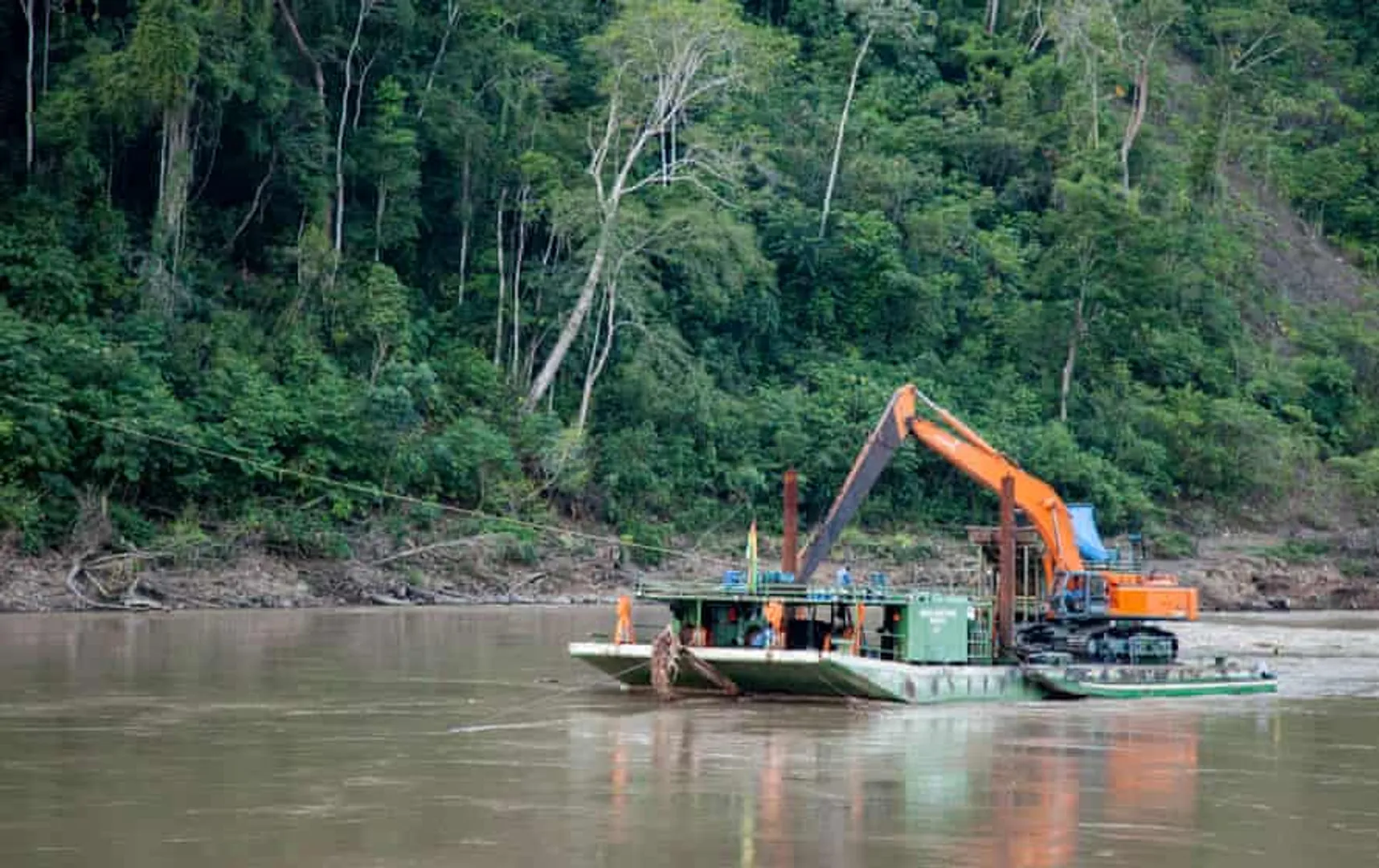 Strife between miners & locals: Wildcat gold mining booms in Bolivia