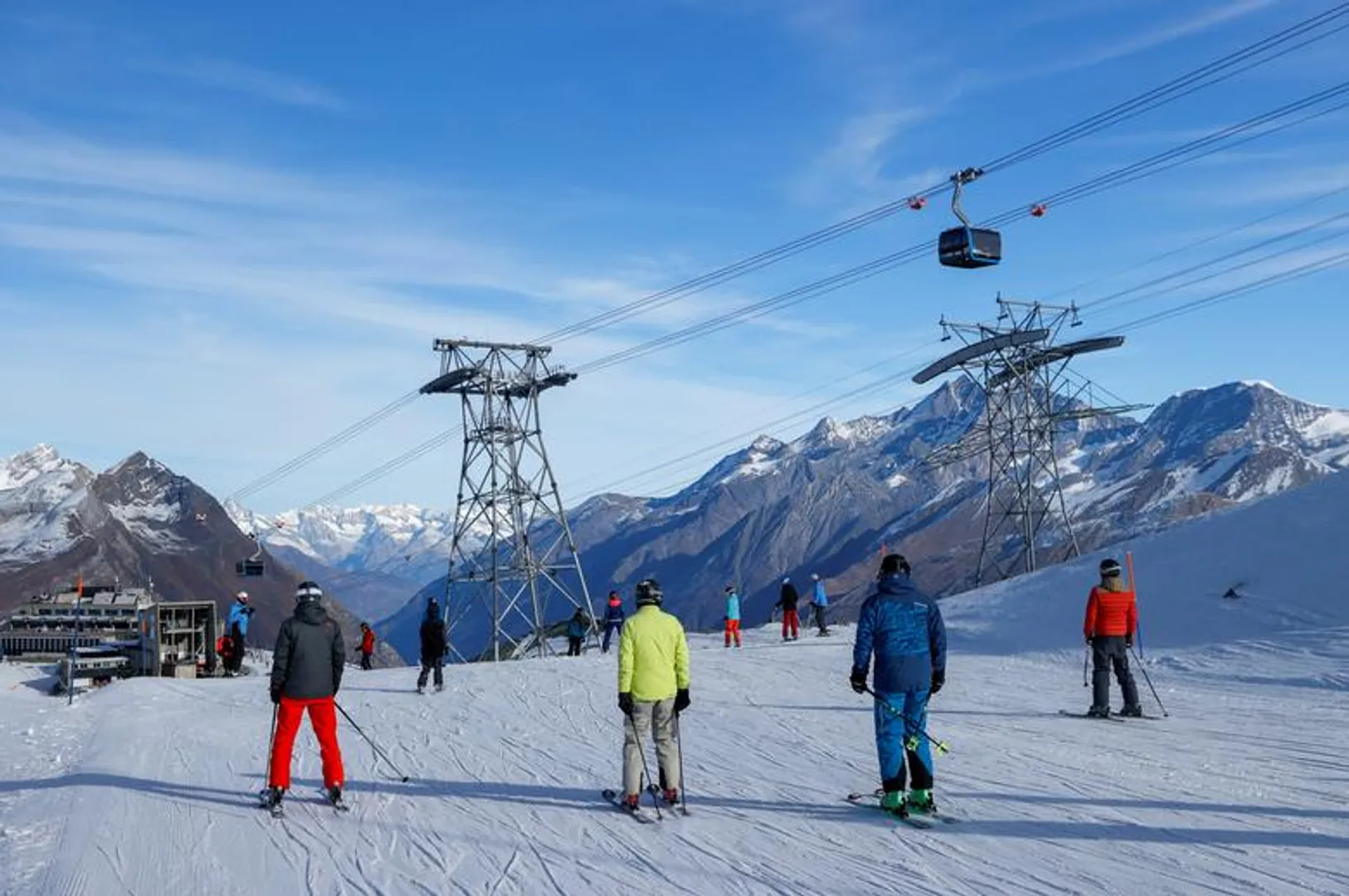 Vermont ski-resort to change name âSuicide Sixâ, calls it âinsensitiveâ