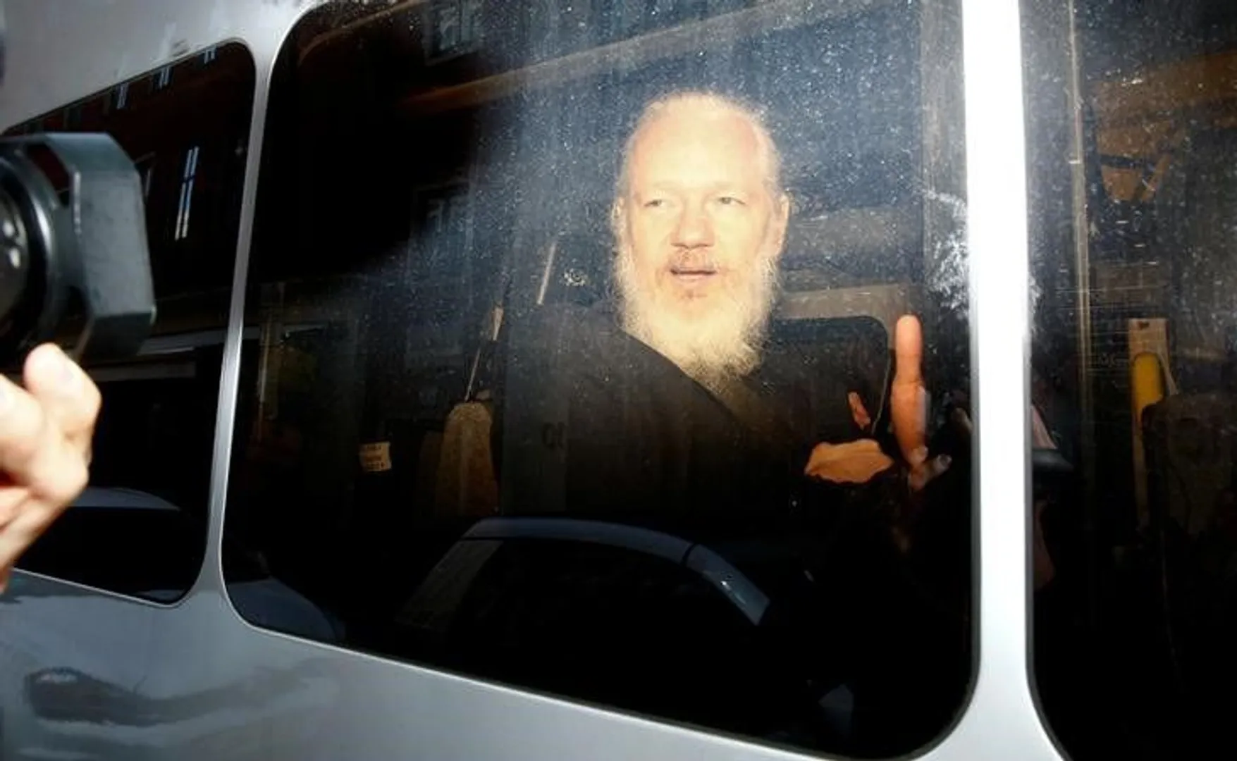 WikiLeaks founder Julian Assange files appeal in London court against extradition