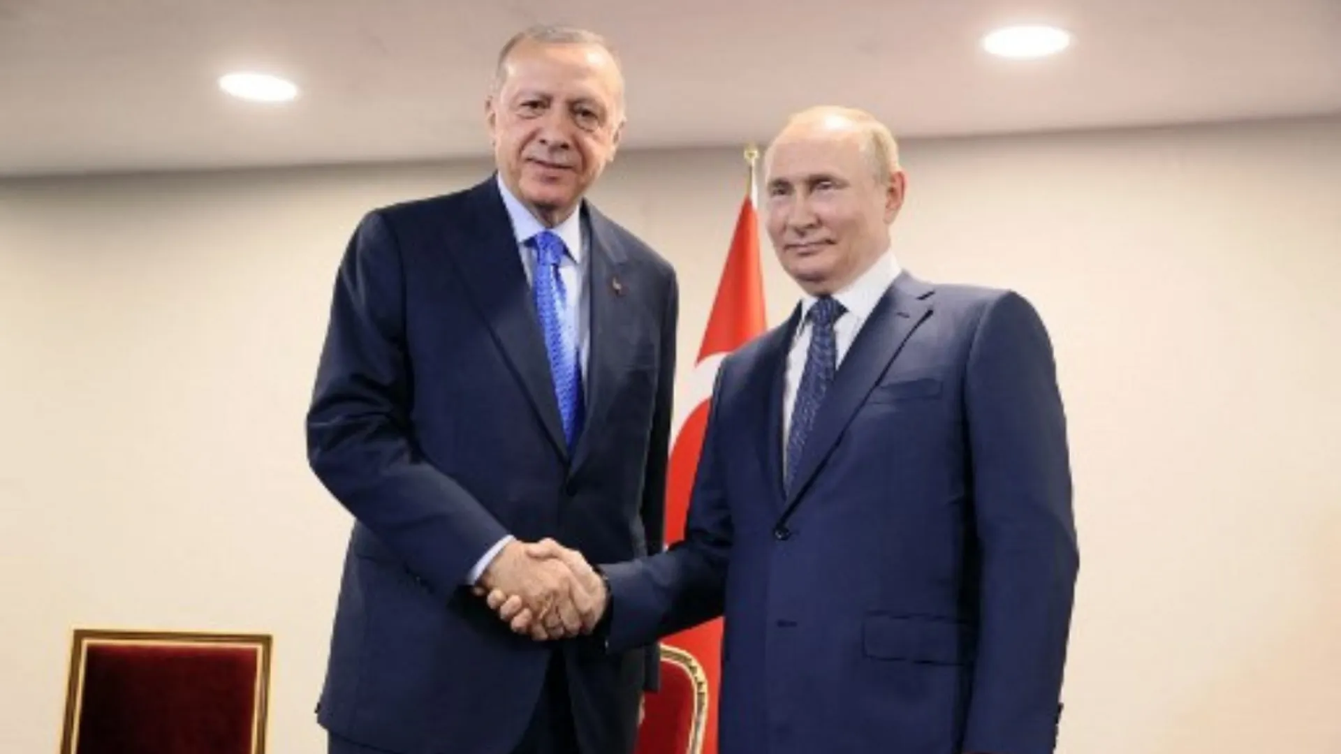 Top 10 world news: Erdogan offers to mediate, Gorbachev is buried, Artemis 1 postponed again & more