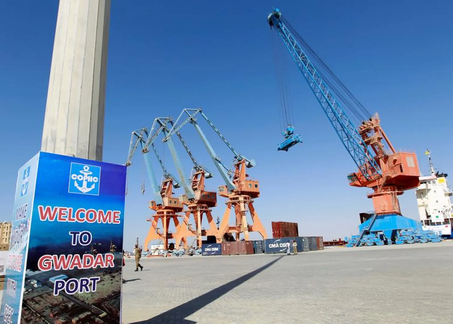 Pakistan, China invite âany third countryâ to join CPEC project