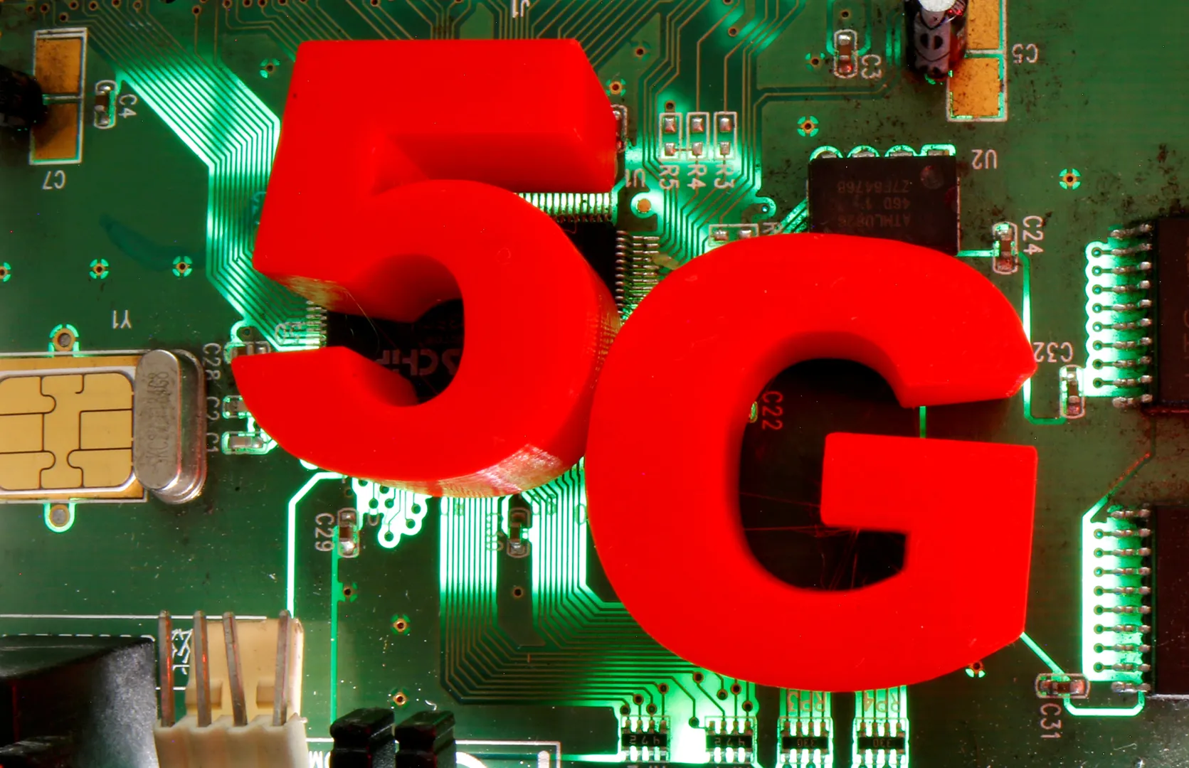 Day 1 of Indiaâs 5G spectrum auction sees bidding worth $18.2 billion, exceeds govt estimates