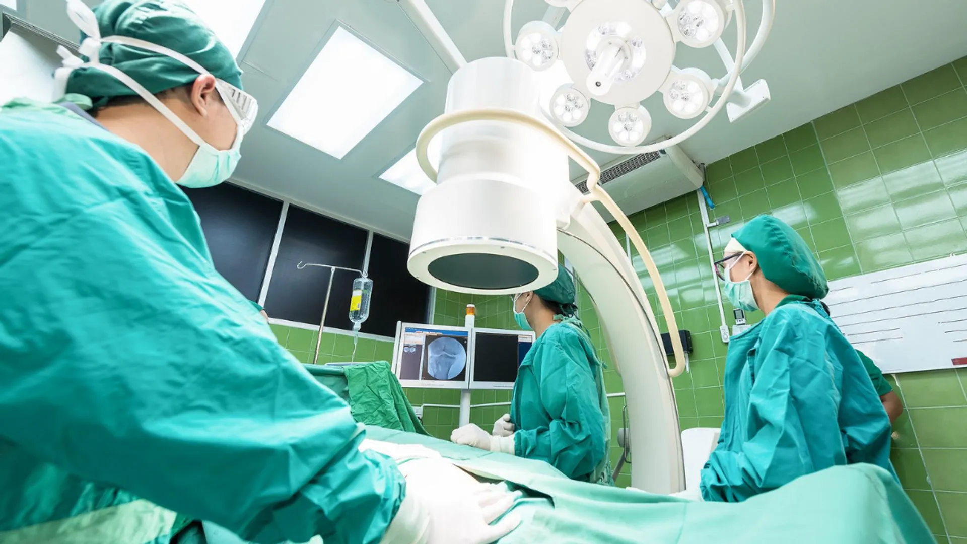 Poo transplants to help patients struggling with superbugs