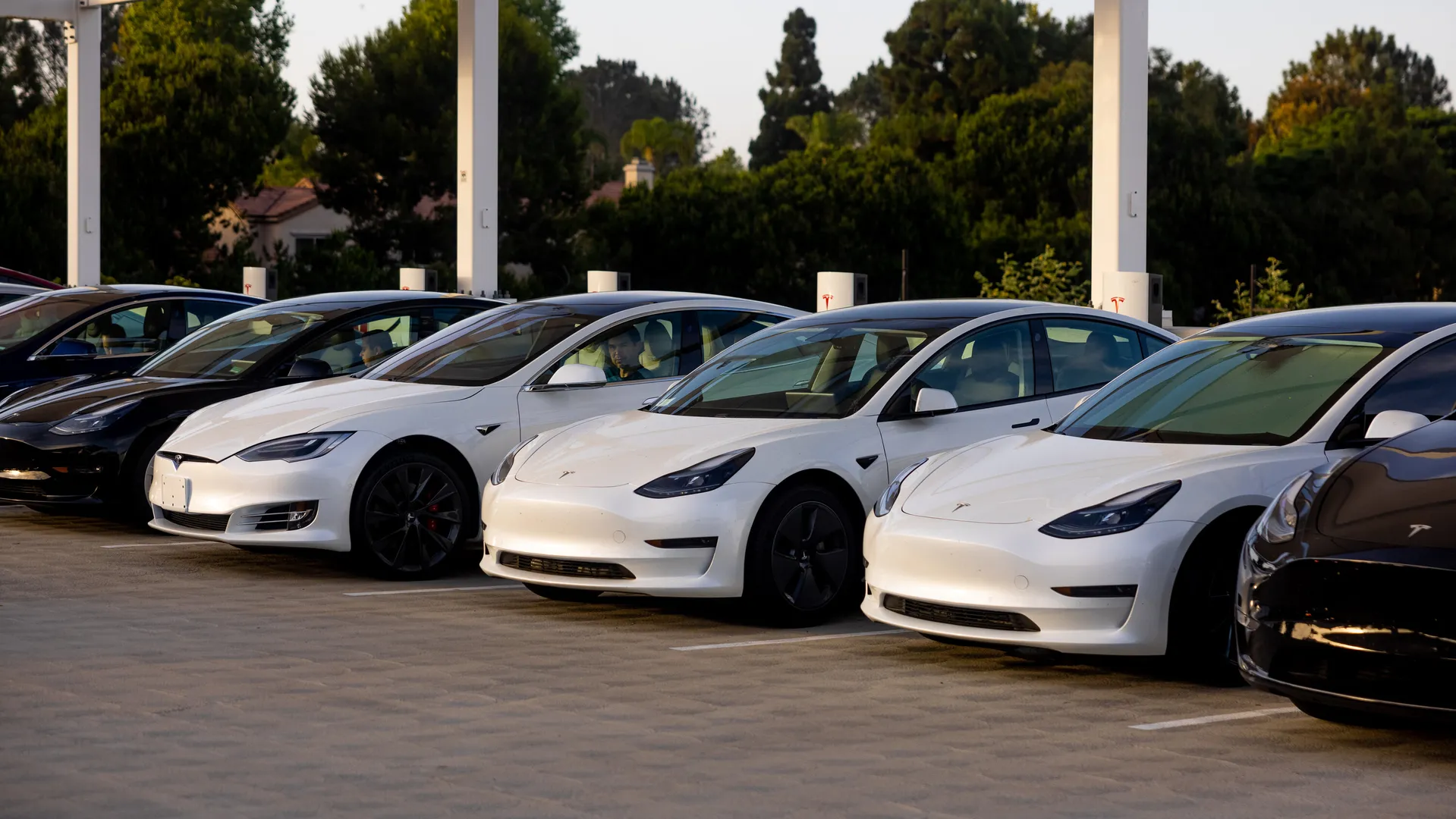 US Senate bill will jeopardize 2030 EV targets, claims major US automakers