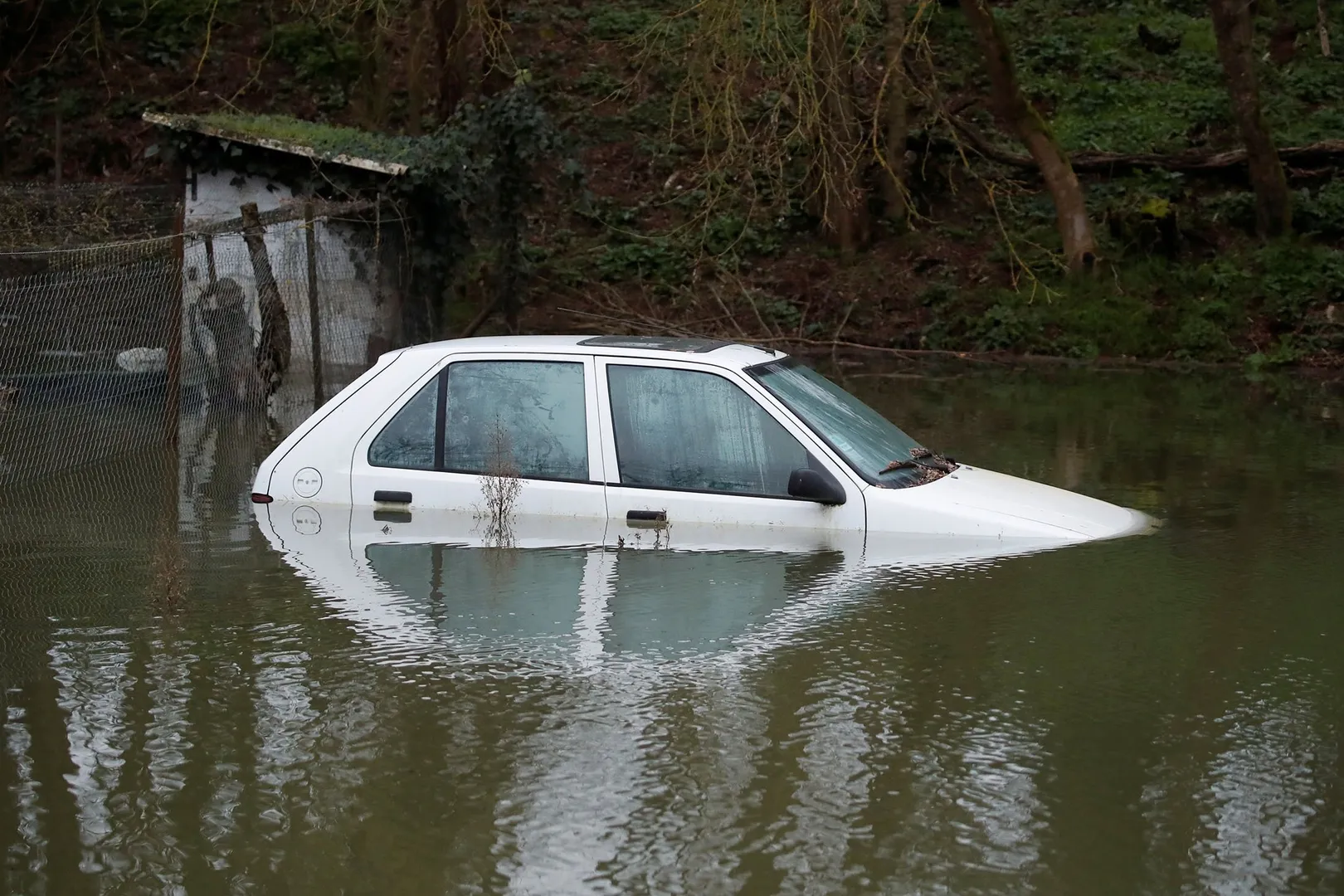 Storms batter South and Central Europe, kills at least 12