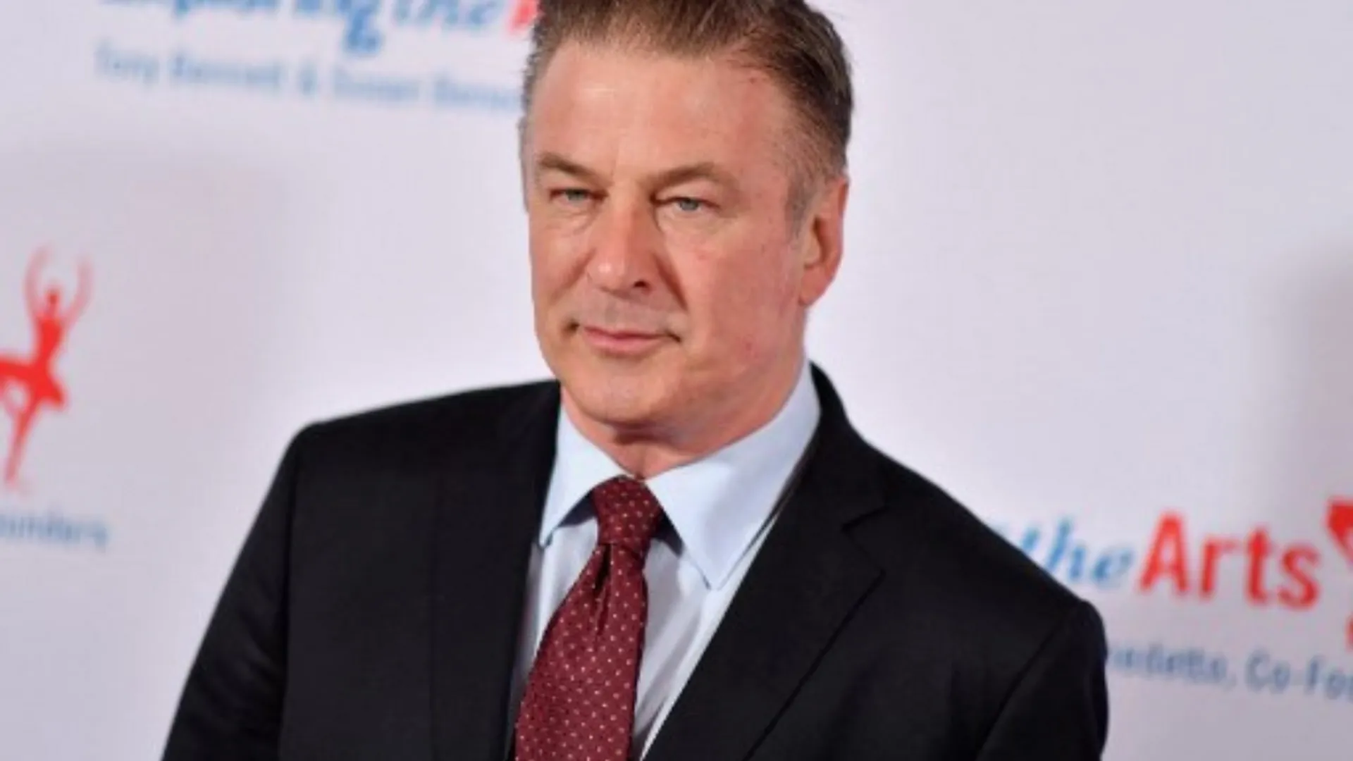 Alec Baldwin's lawyers want special prosecutor in 'Rust' case to be disqualified