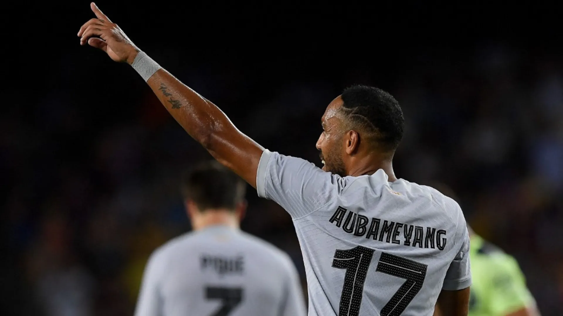 Chelsea agree to a Â£10M swap deal with Barcelona as Pierre-Emerick Aubameyang returns to London