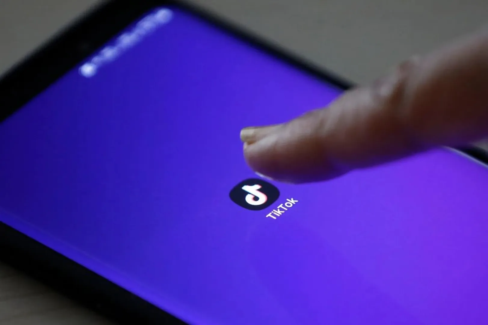 14-year-old from Scotland becomes latest victim of TikTokâs âblackout challengeâ