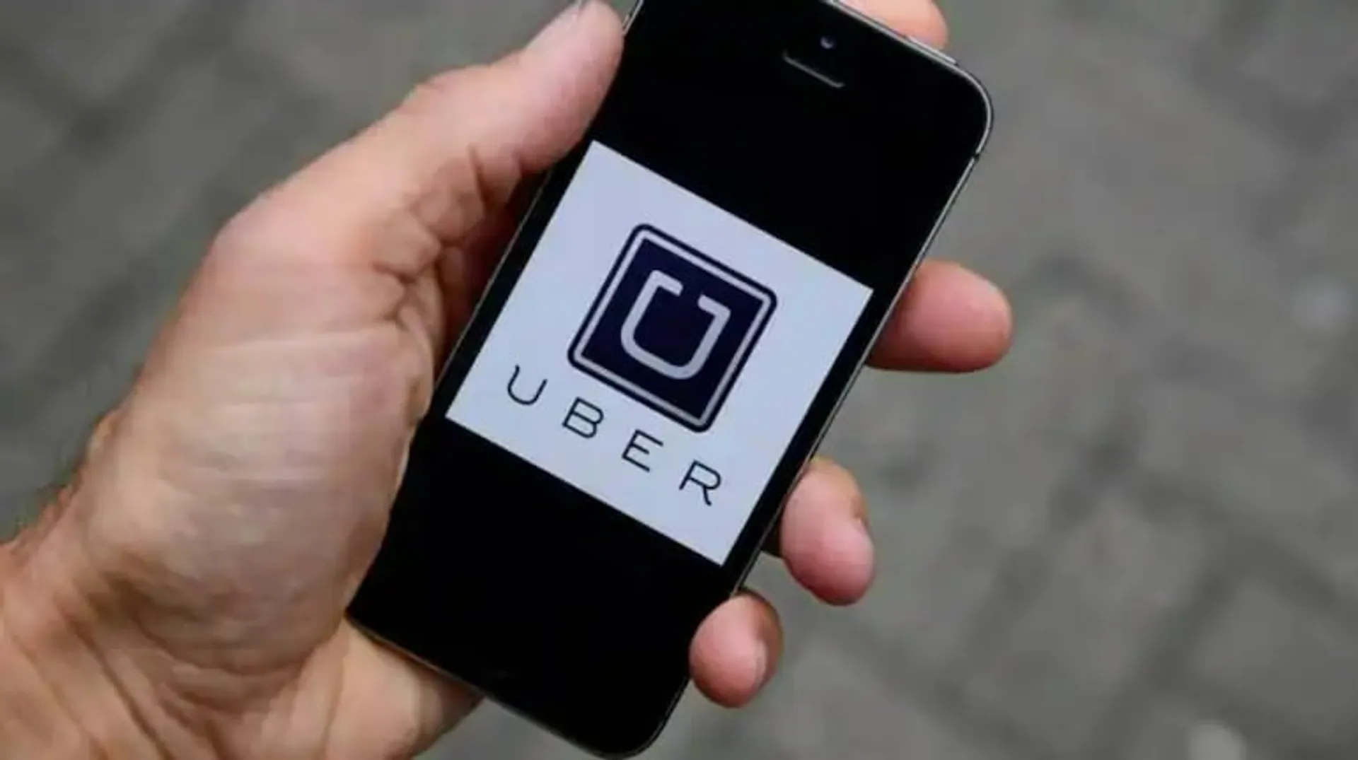 World Business Watch: Uber investigating breach of its computer systems