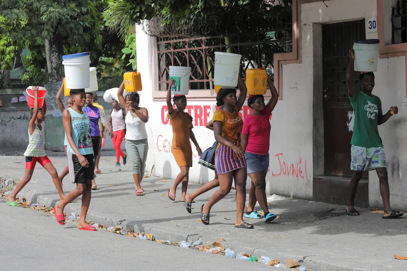 Funding cuts force UN to pull the plug on feeding 100,000 Haitians this month
