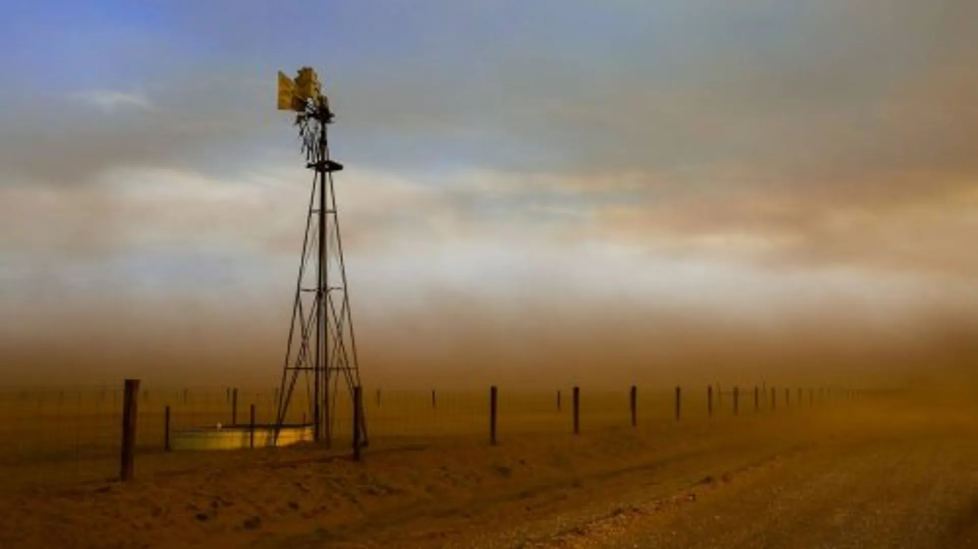 WION Climate Tracker: Europe to witness more hot temperatures | China's biggest river dries up