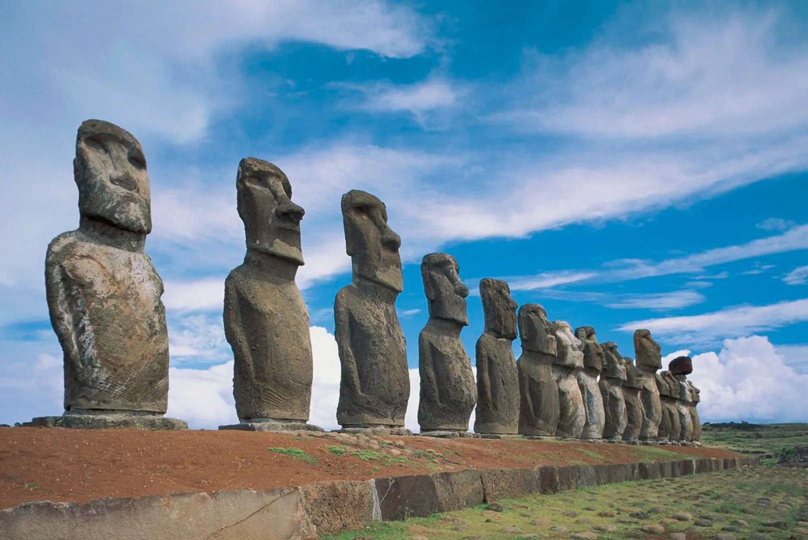 WION Climate Tracker | Chile: Blaze causes irreparable damage to famous Moai statues