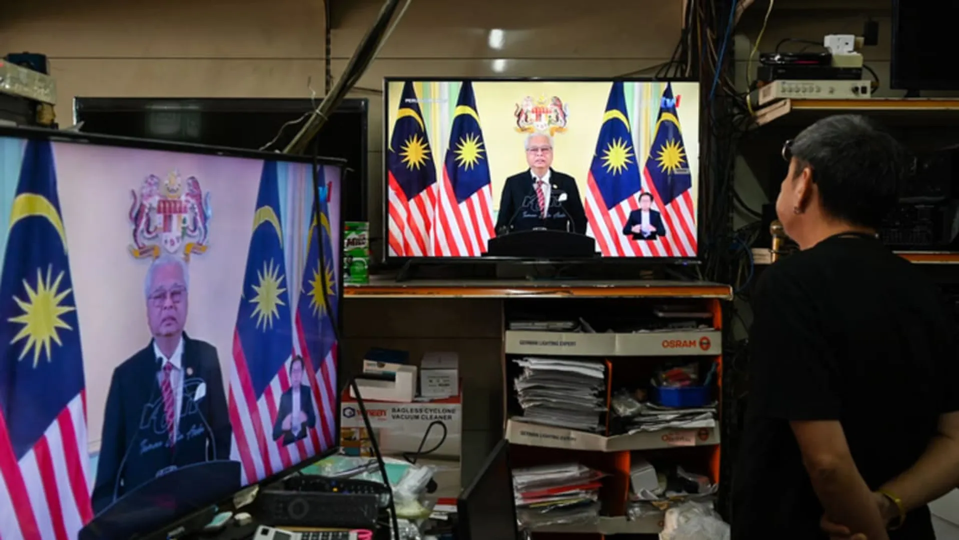 Malaysia: Former PM Mahathir Mohamad announces candidacy from Langkawi island seat