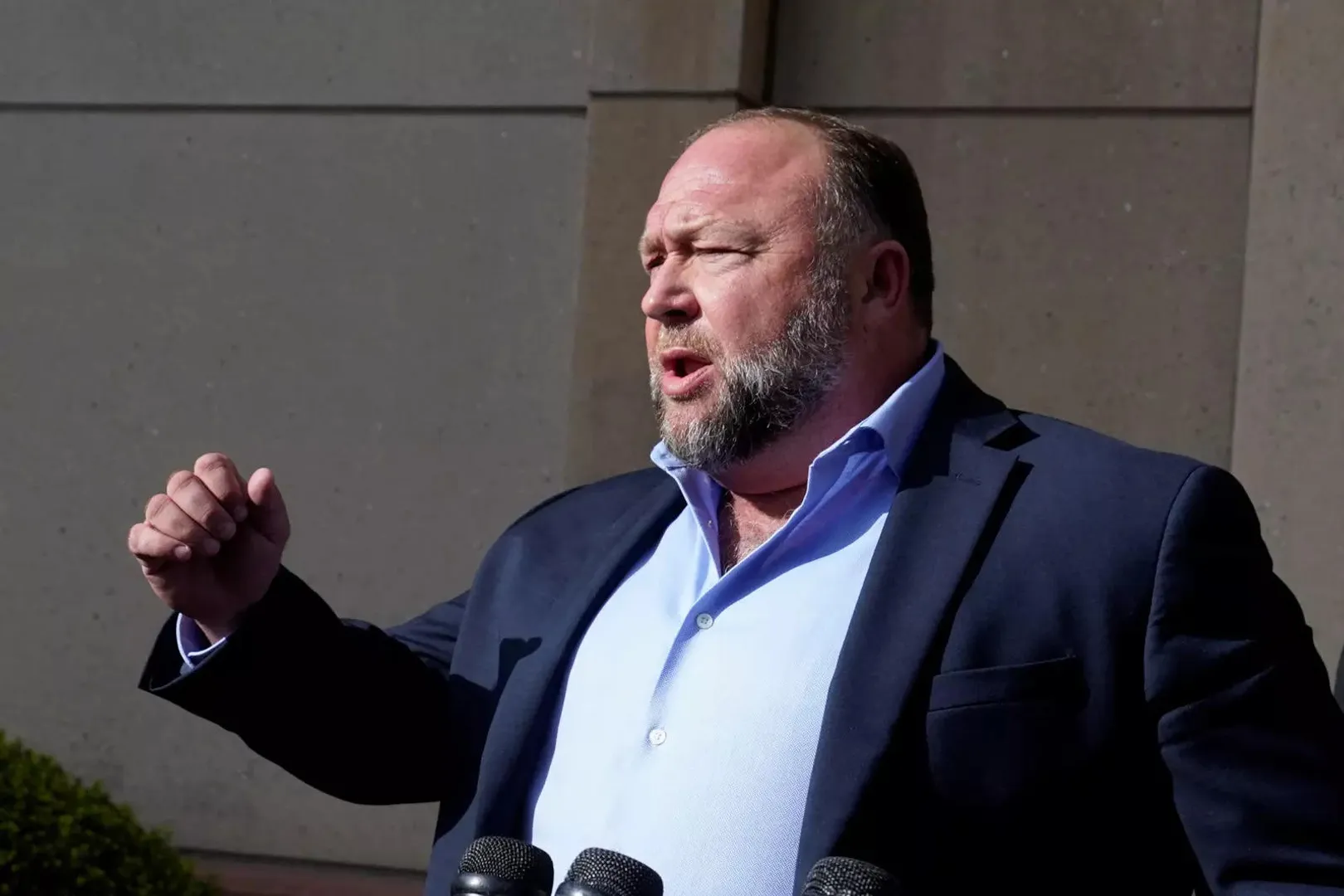 'Trial is unfair, assault on free speech,' says Alex Jones; to pay $473 mn for misinformation | WION
