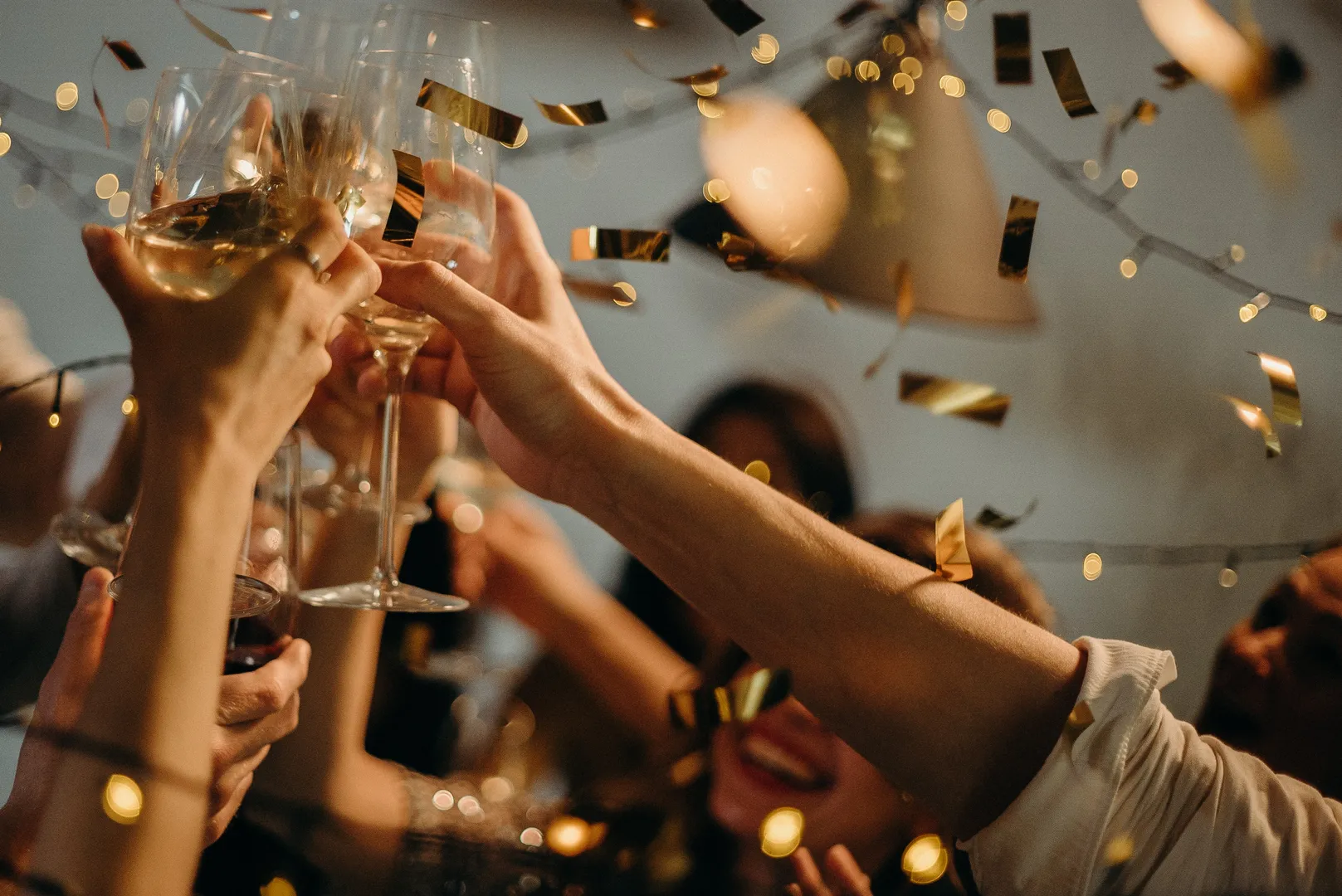 âItâs the roaring 20sâ: Champagne stocks running dry as demand from wealthy surges