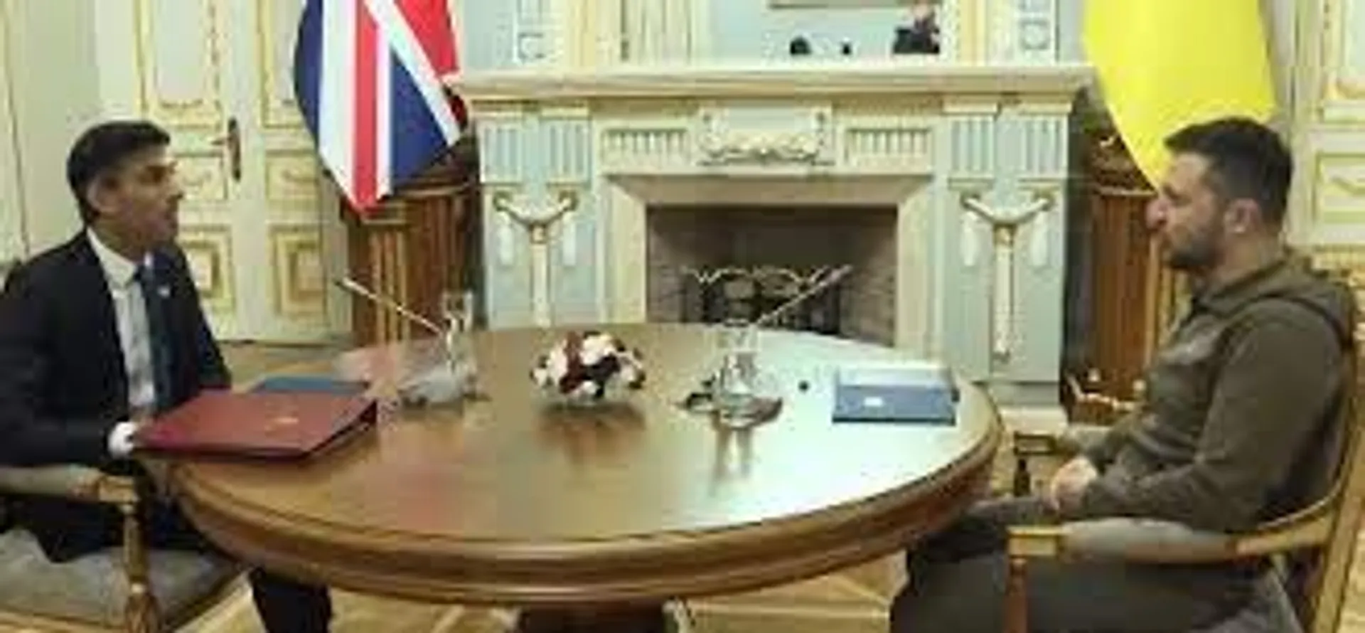 UK PM makes maiden visit to war-ravaged Ukraine, pledges support