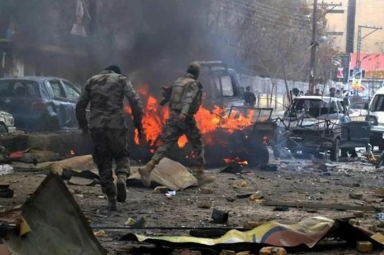 Tehreek-e-Taliban claims responsibility for Pakistan suicide blast
