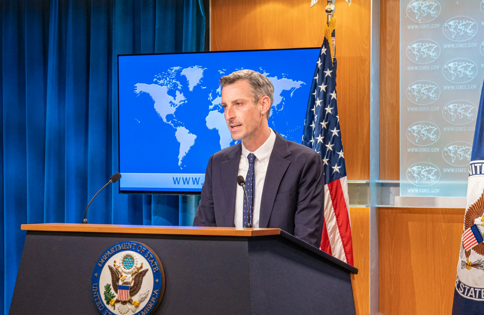 'We have not provided Ukraine with weapons to use inside Russia,' says US' spokesperson Ned Price