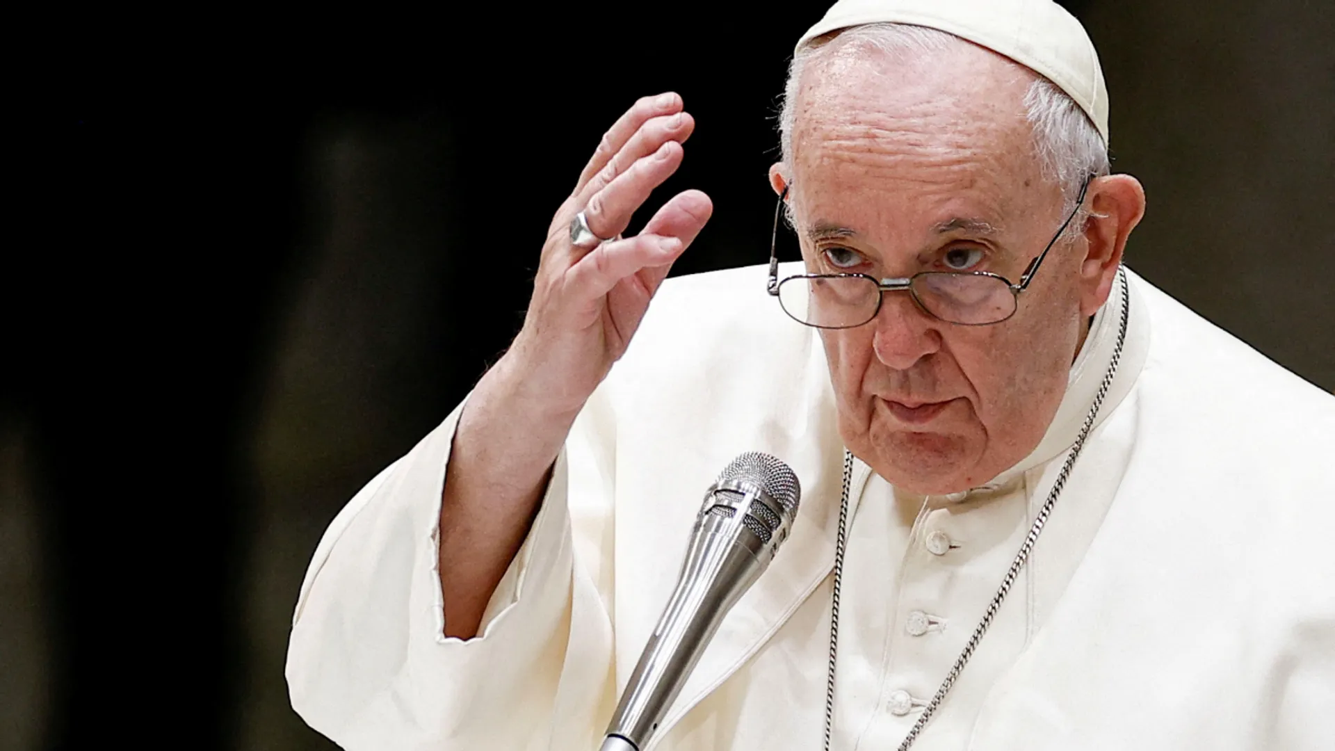 Laws criminalising LGBT people are 'sin': Pope Francis