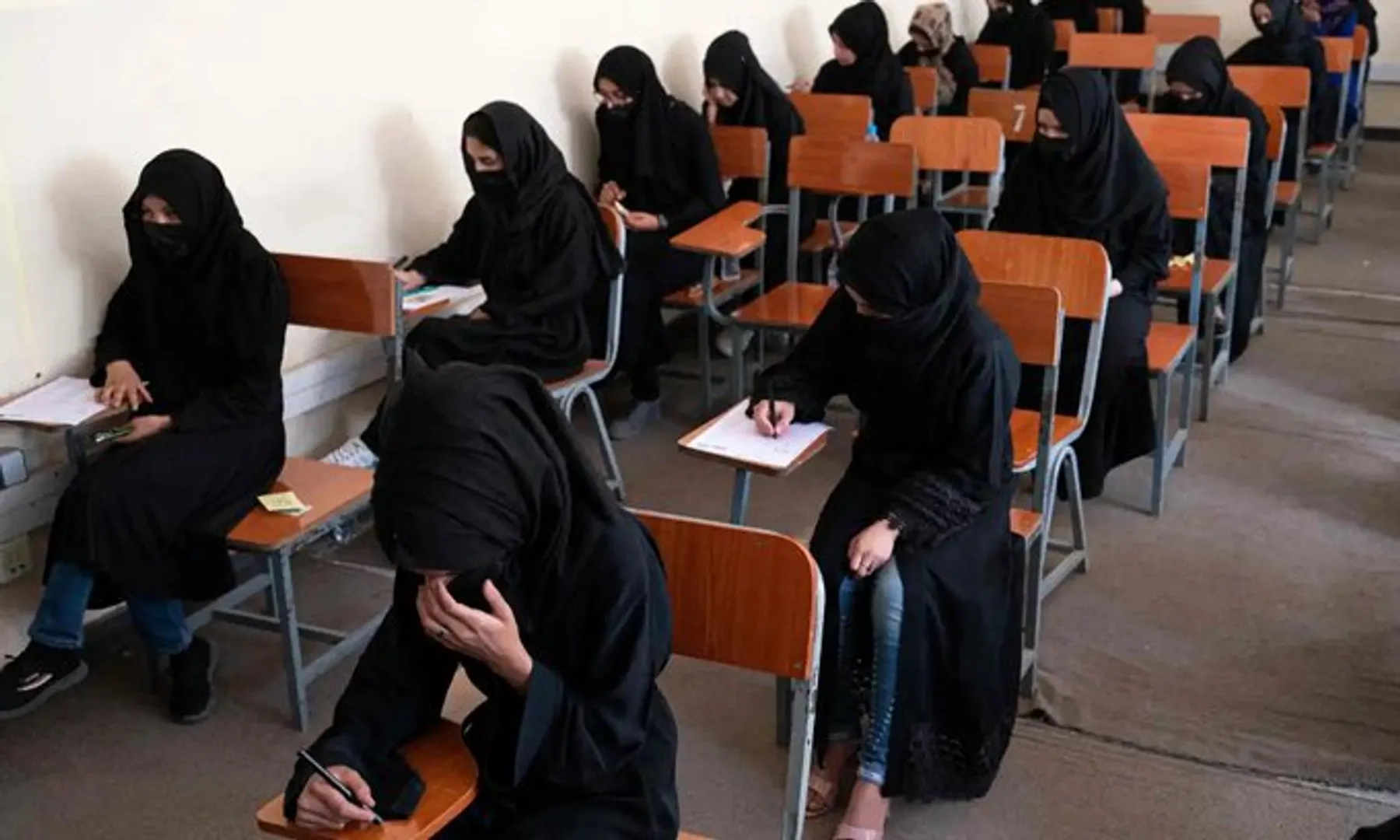 Watch | Taliban use water cannon on Afghan women opposing prohibition on university education