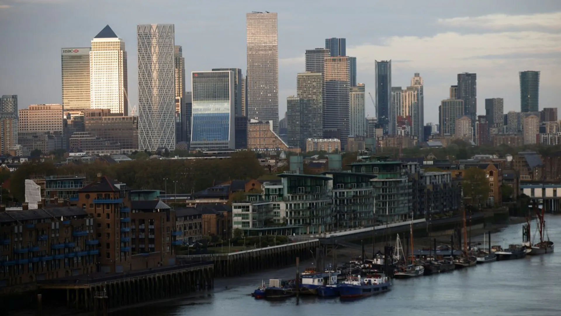 Over 50,000 properties in UK owned by anonymous investors, some with Kremlin ties: Report