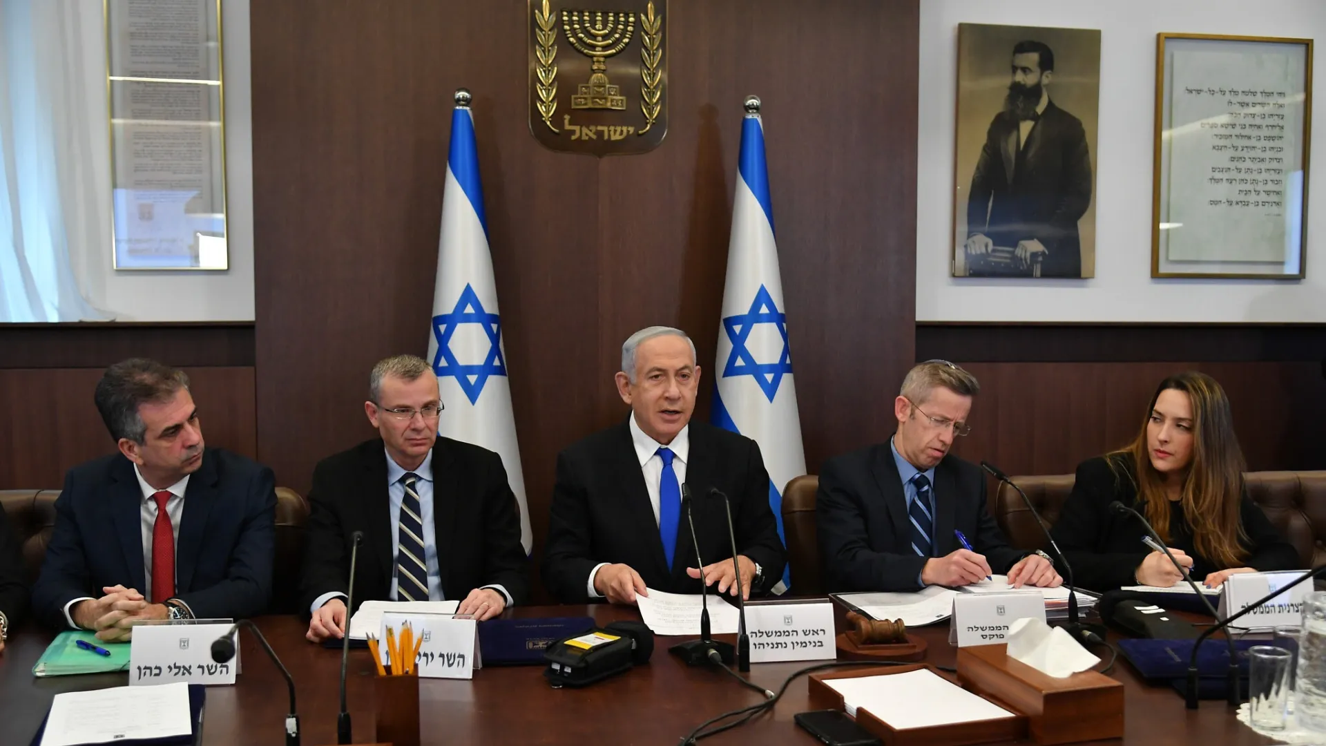 Benjamin Netanyahu blames Iran for attacking an Israeli-linked tanker