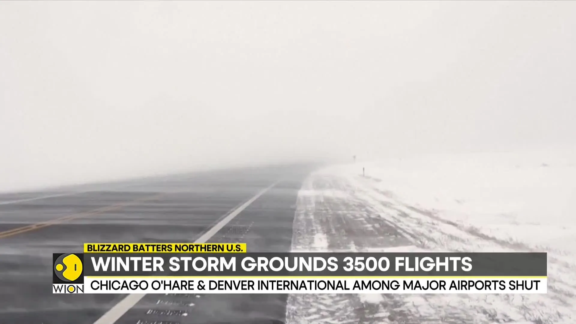 U.S. Blizzard: Winter storm in Northern America grounds 3,500 flights, roads & highways blocked