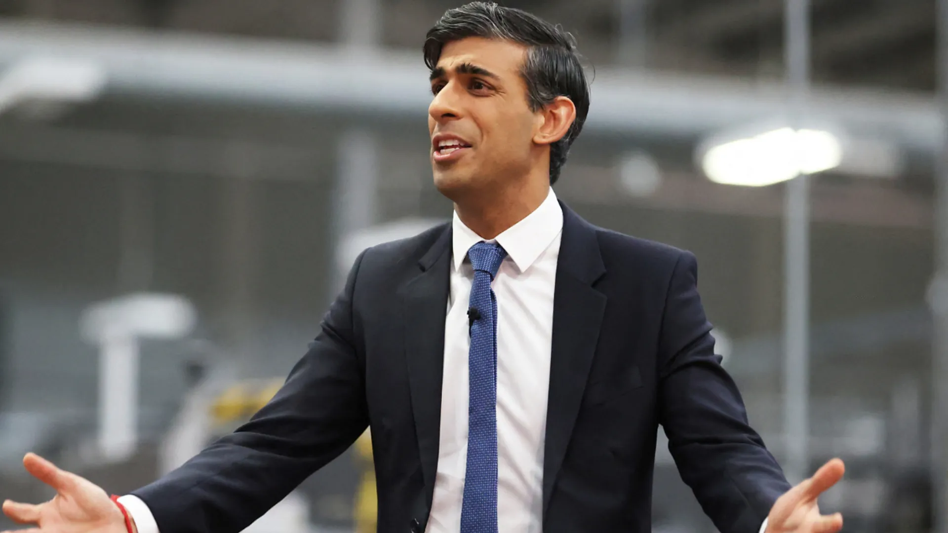 Rishi Sunak faces flak for taking VIP helicopter trip for short distance