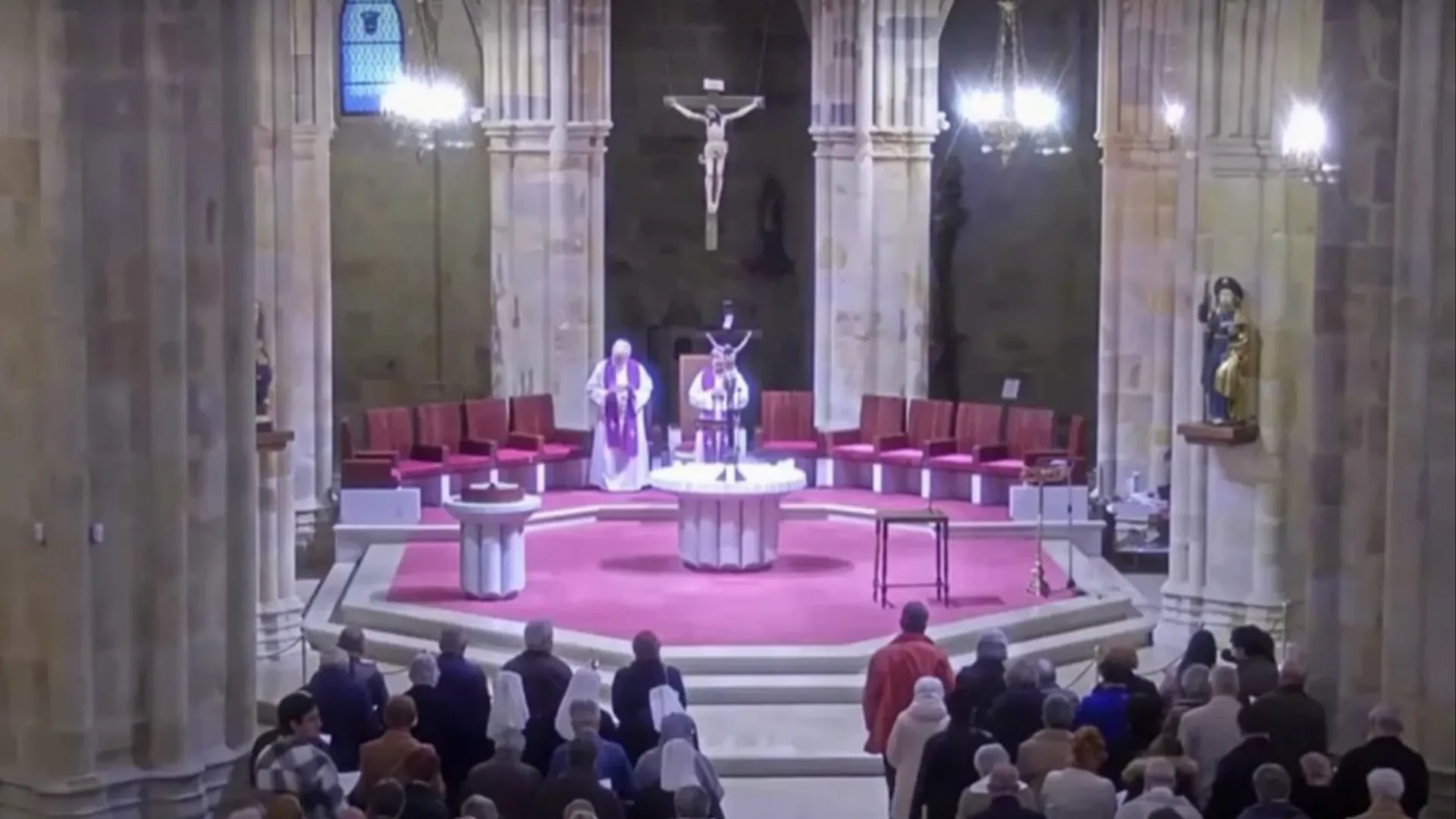 Spain: Cathedral holds mass for victims of sex abuse by priests