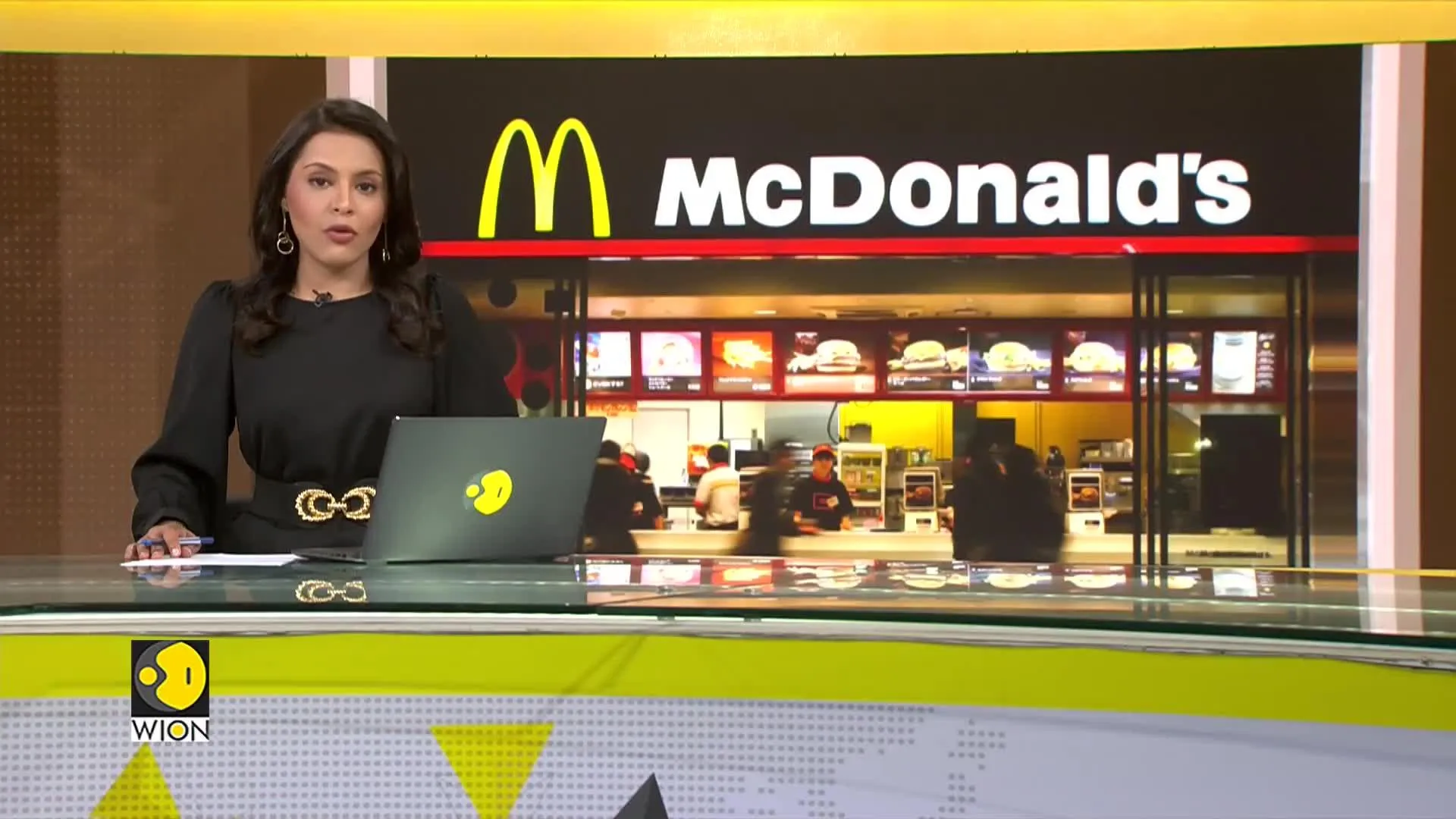 McDonald's temporarily shuts US offices, to announce layoffs