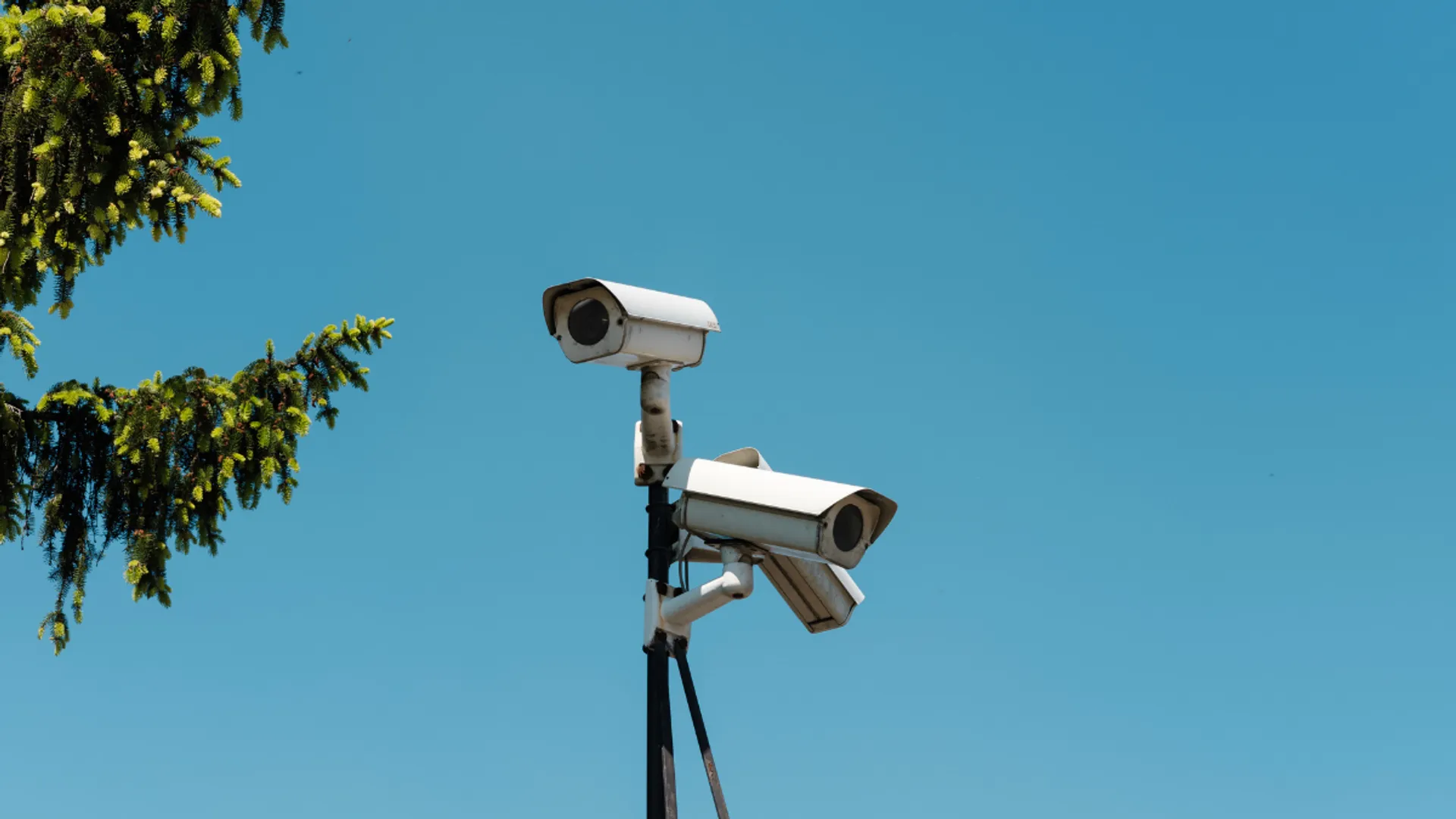 Big Boss moment: Husband lands in trouble after wife receives his traffic CCTV pics with lady friend