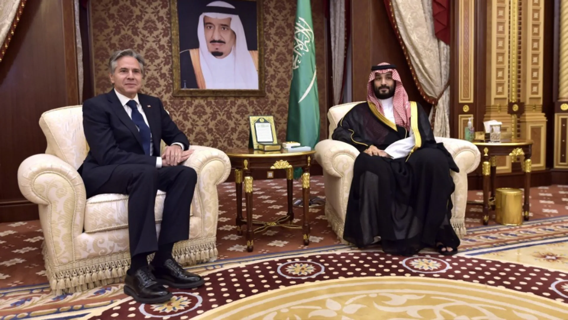 Days after Saudi cut oil output, Blinken meets Crown Prince Mohammed bin Salman