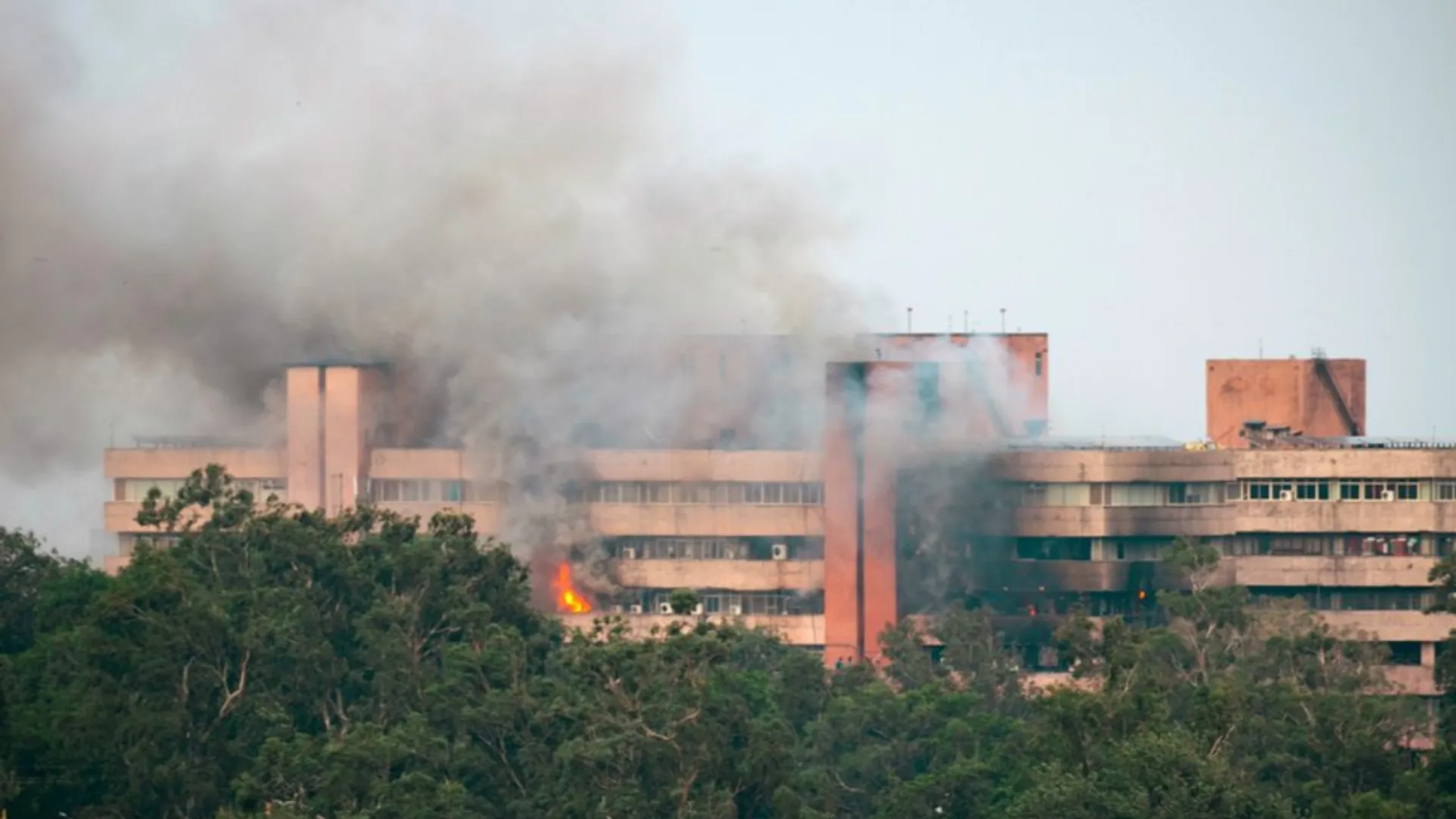 Indian Air Force to aid in dousing of massive Bhopal building fire; PM Modi pledges 'all possible assistance'