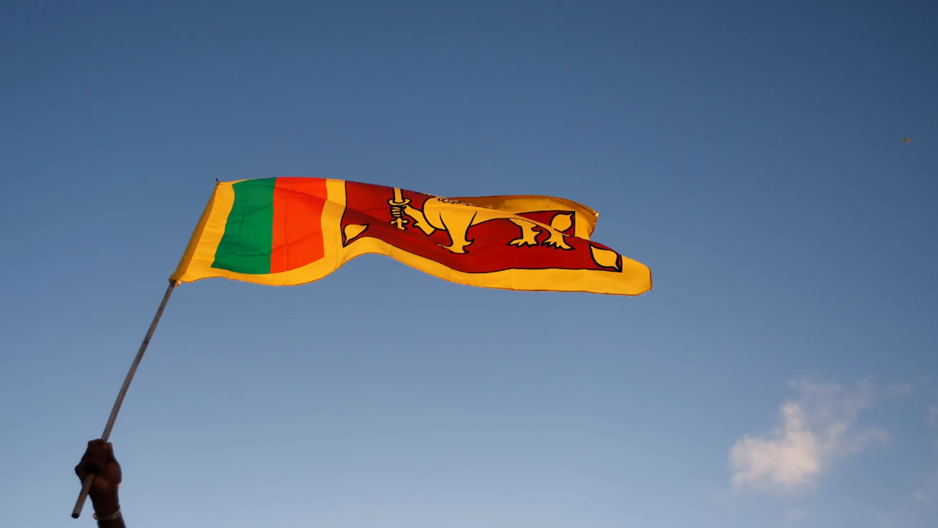 Sri Lanka’s local bond swap agreement brings it nearer to IMF bailout