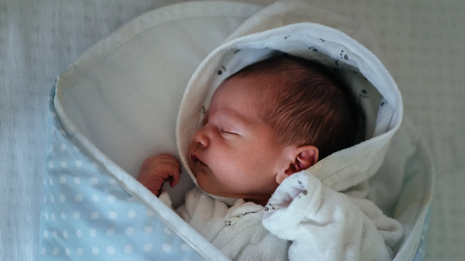 Playing Mozart lullaby can calm newborns during medical tests, first-of-its-kind trial claims