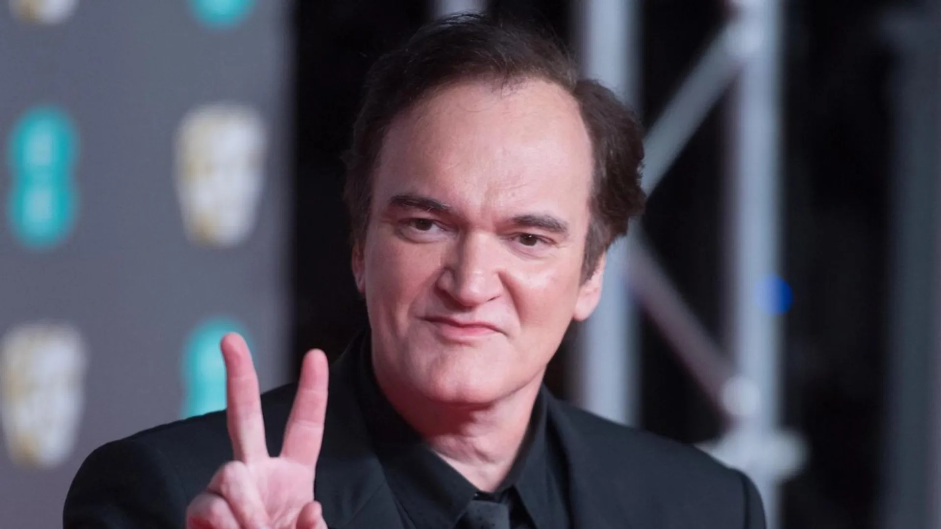 Filmmaker Quentin Tarantino visits Israeli army base to 'boost morale of forces'